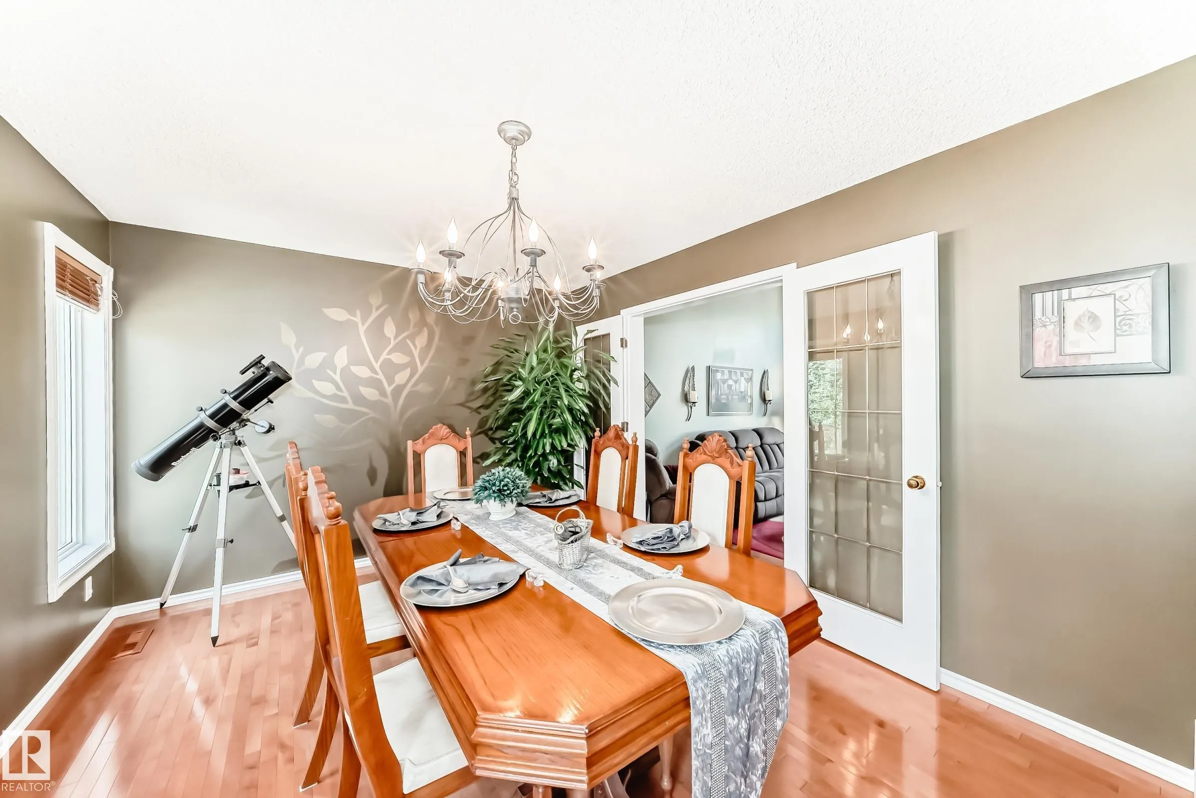 288 ORMSBY Road