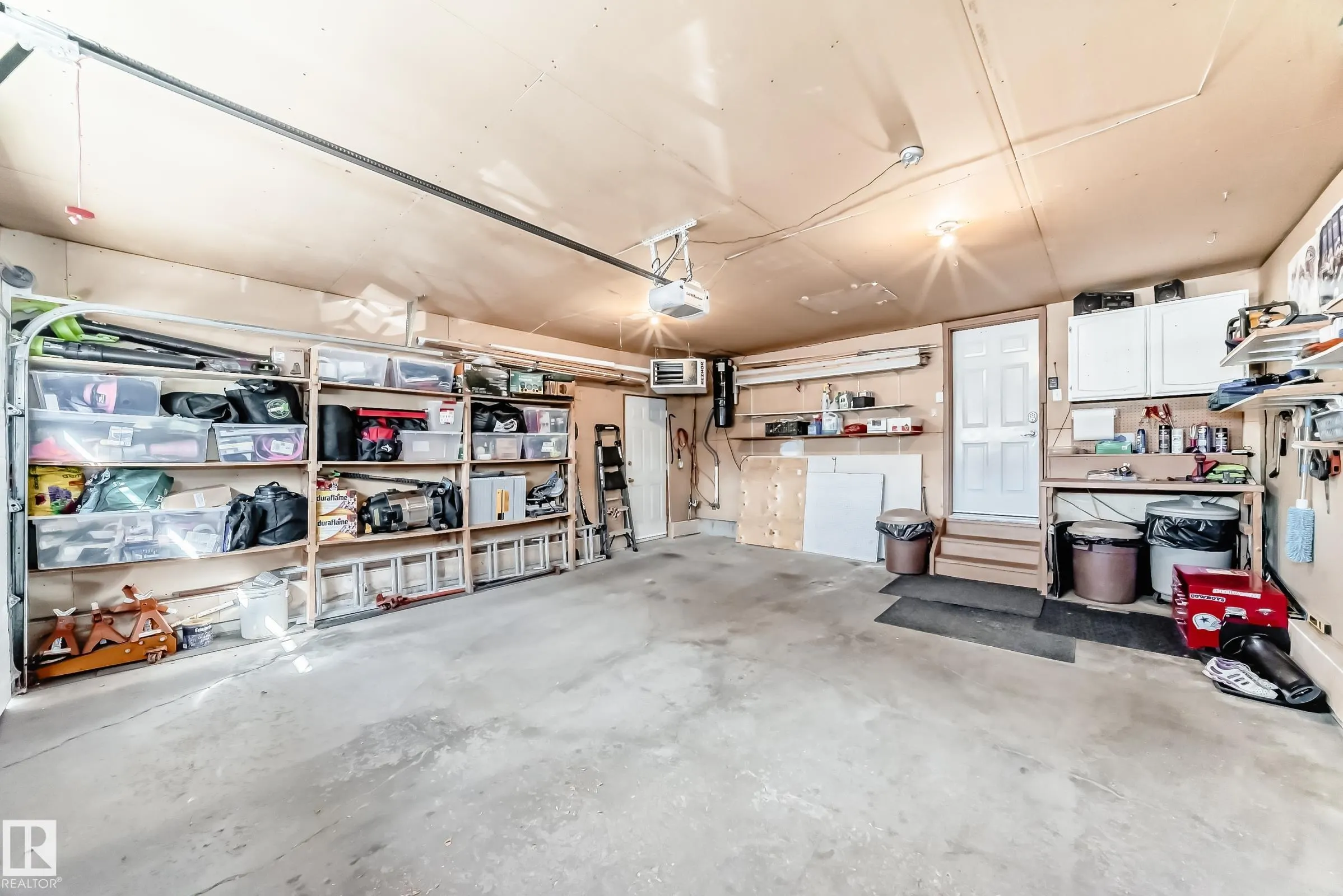 288 ORMSBY Road