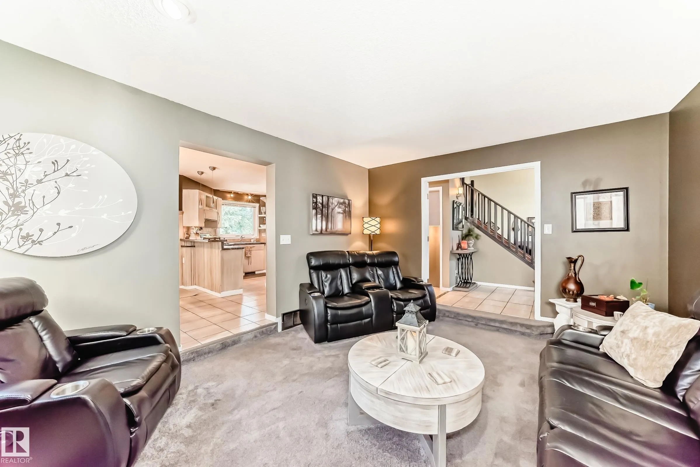288 ORMSBY Road