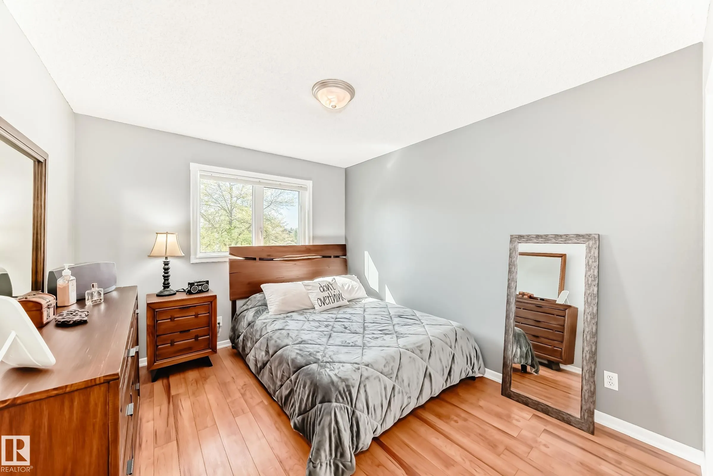 288 ORMSBY Road