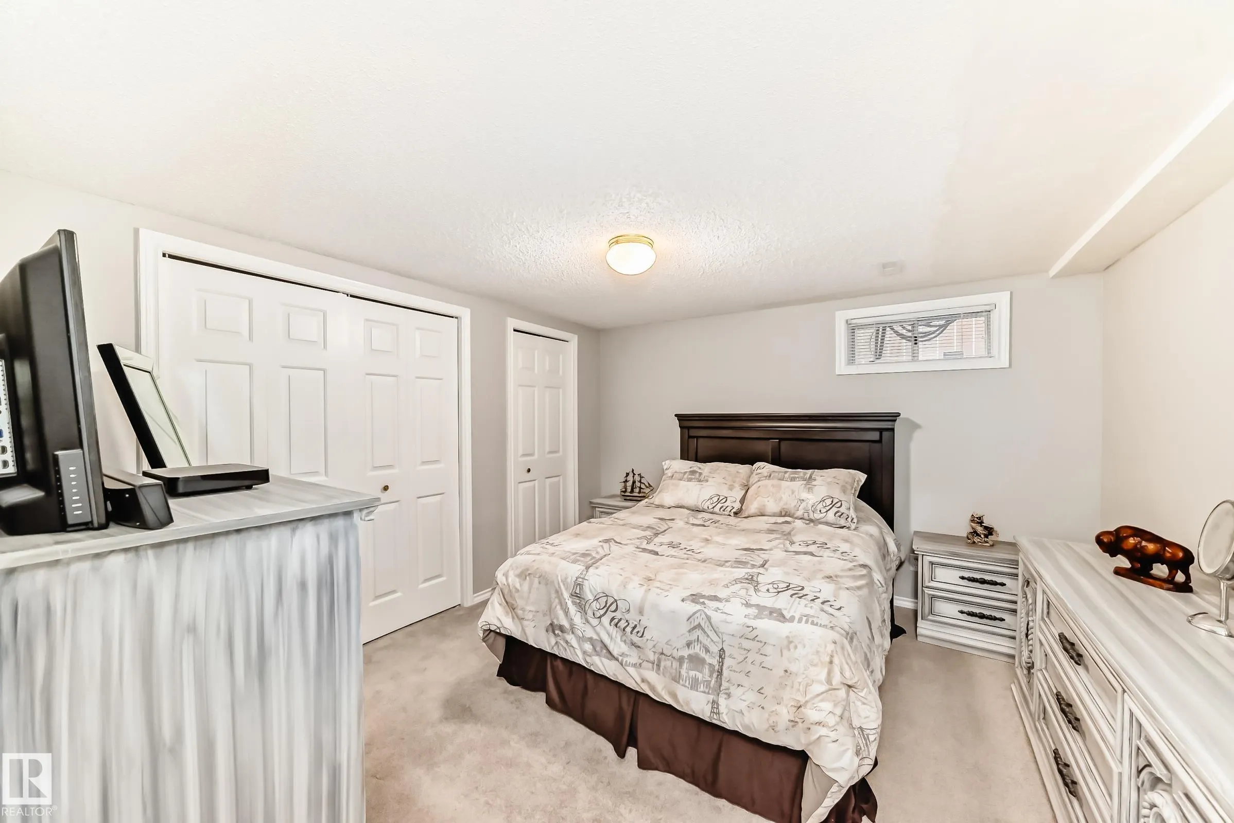 288 ORMSBY Road