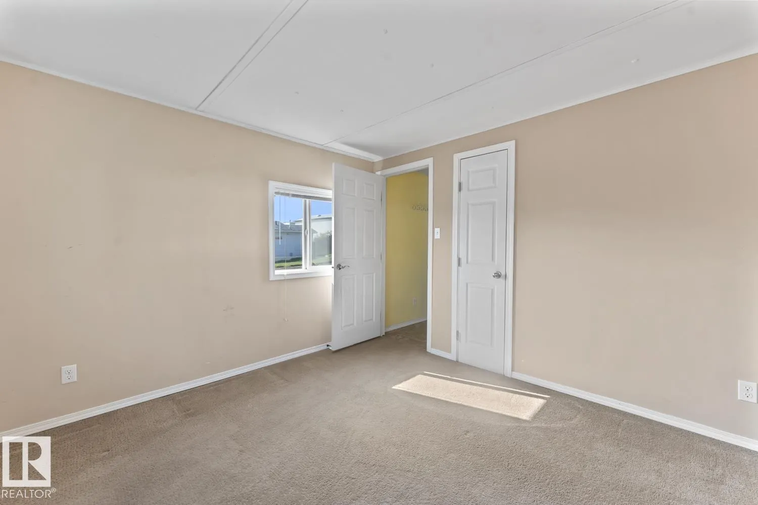63 4405 50 Avenue