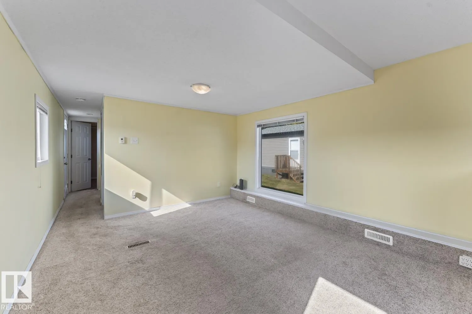 63 4405 50 Avenue