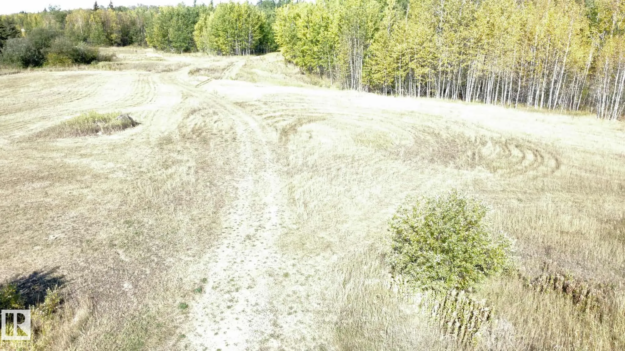 7 Bechthold Bay #112, 191054 TWP 652