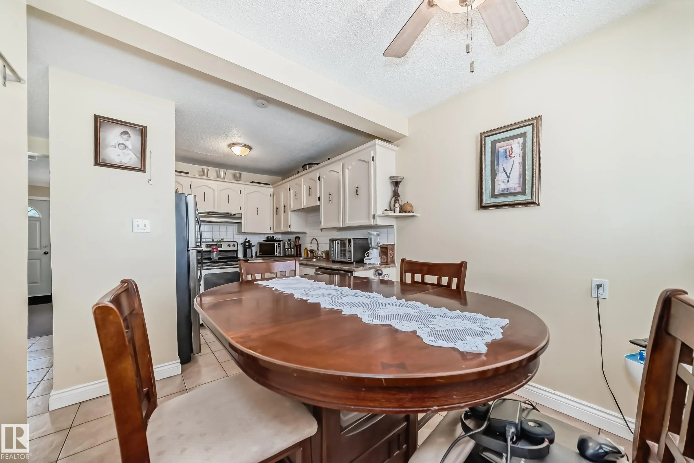 472 CLAREVIEW Road