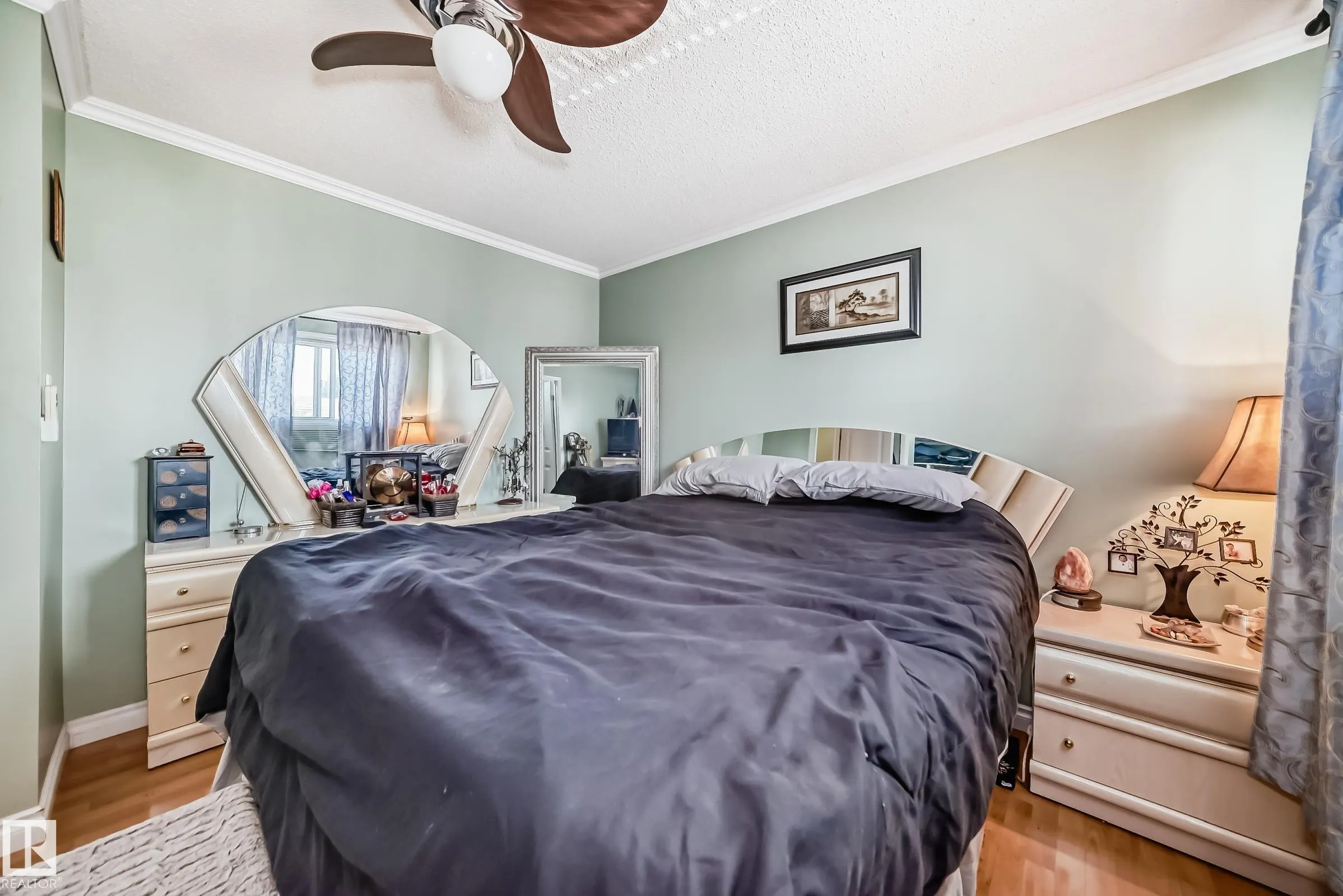 472 CLAREVIEW Road