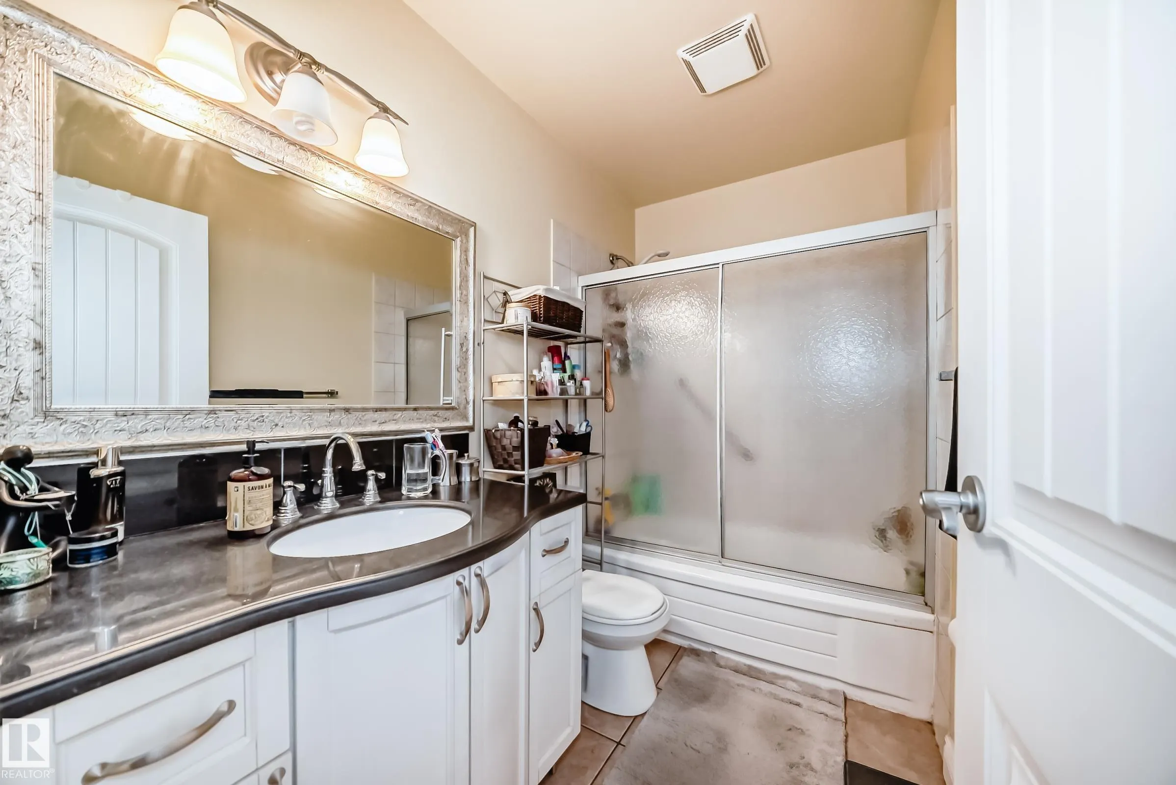 472 CLAREVIEW Road