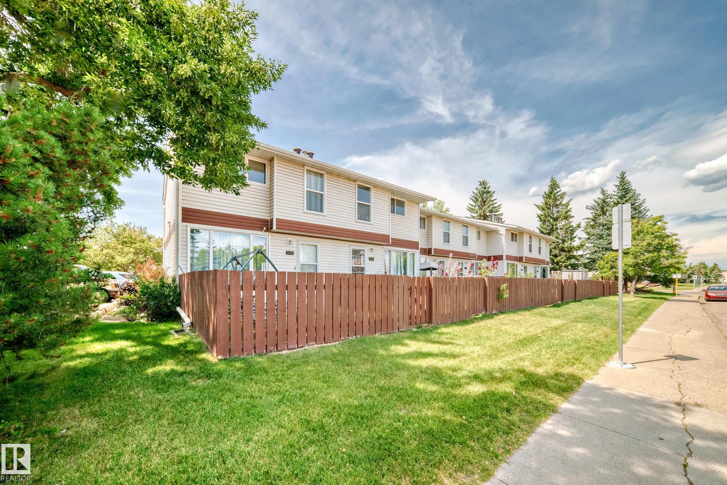 472 CLAREVIEW Road