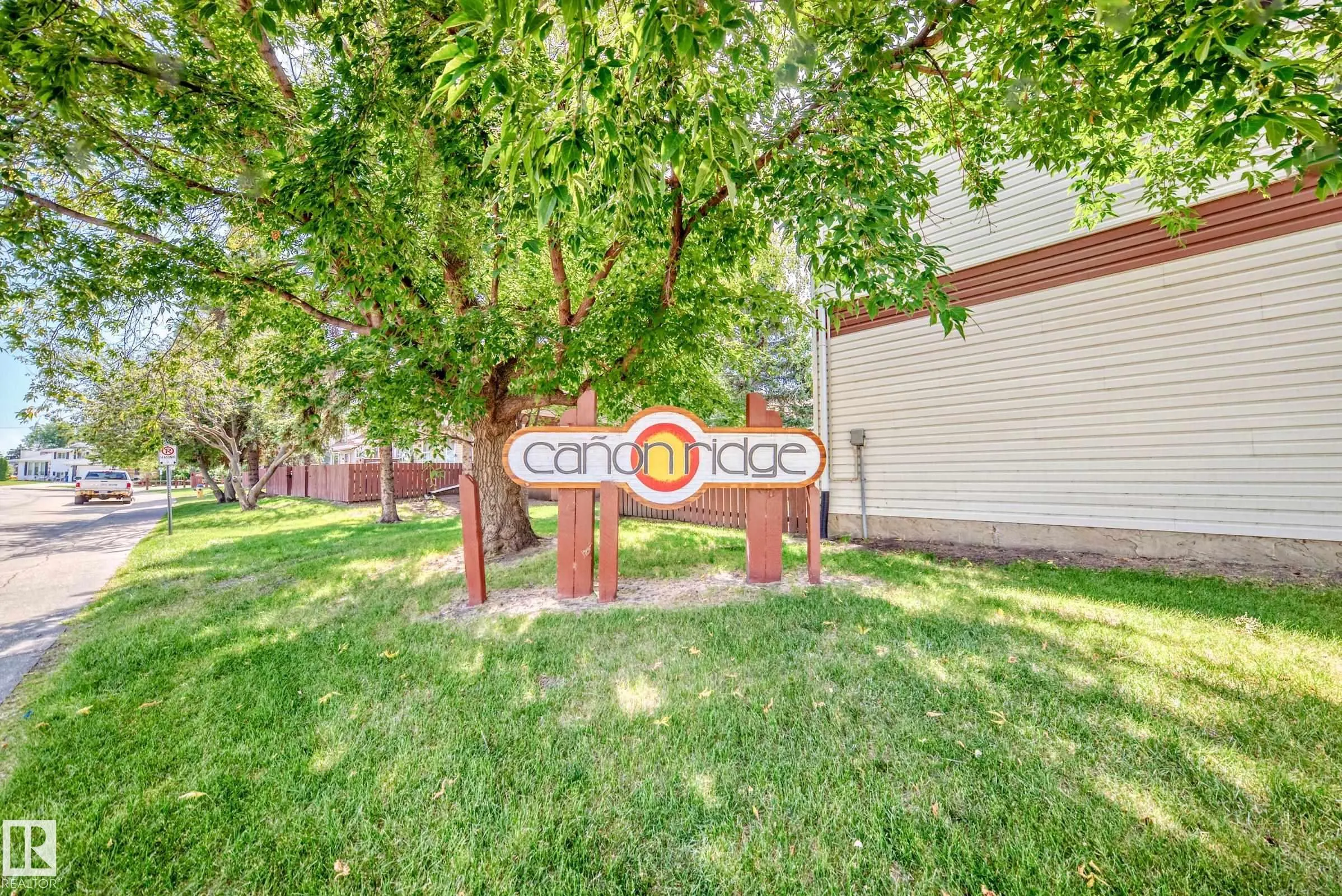 472 CLAREVIEW Road