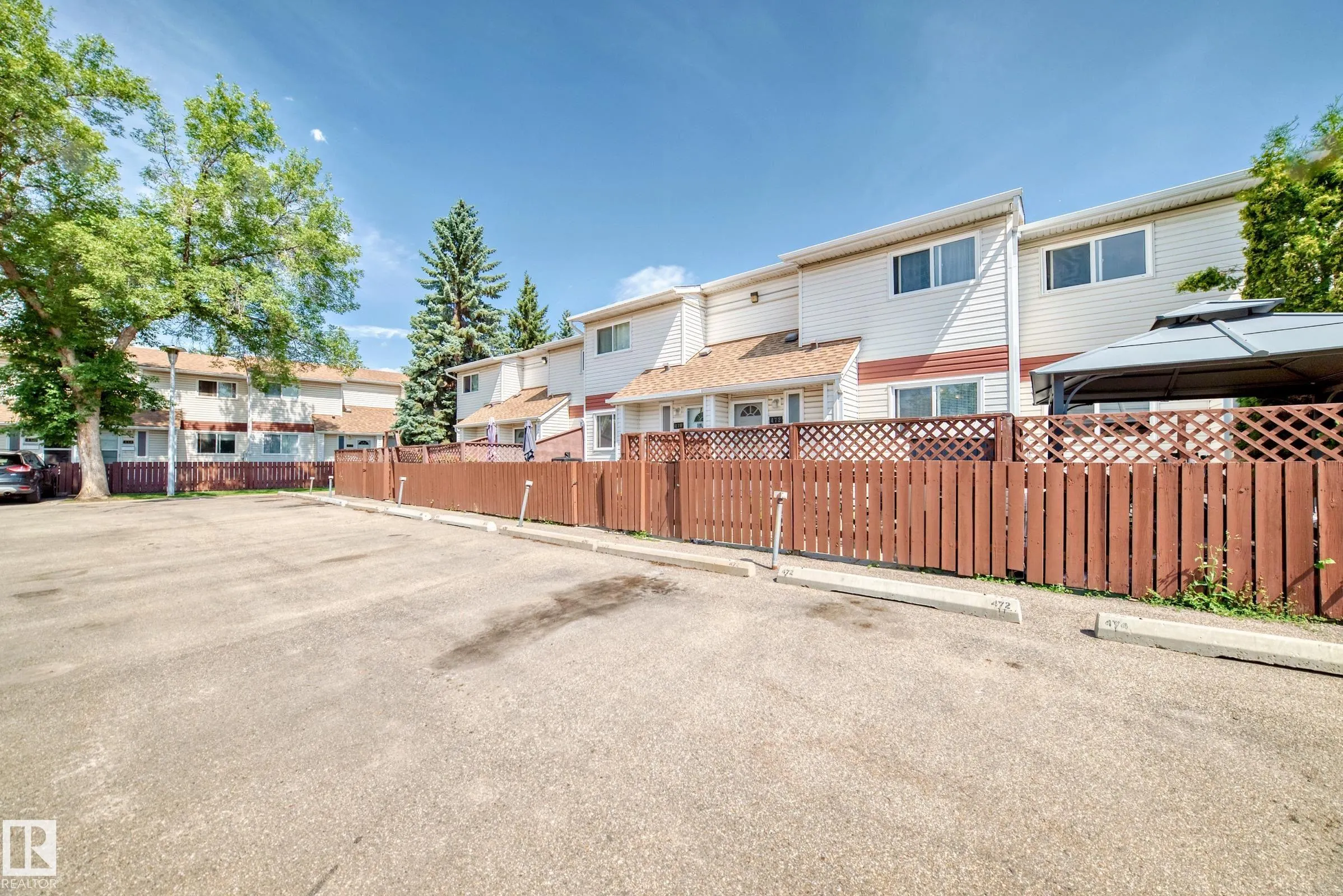 472 CLAREVIEW Road