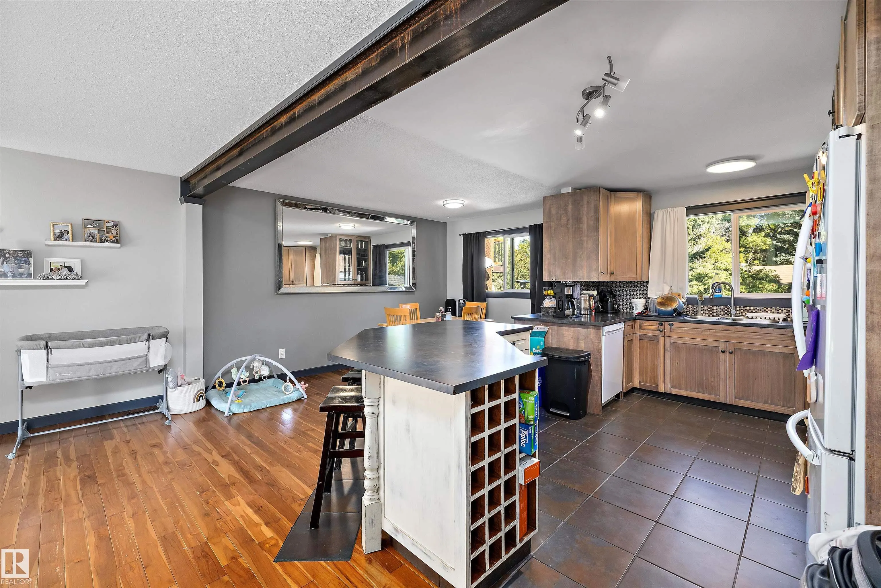 14 FALLHAVEN Place