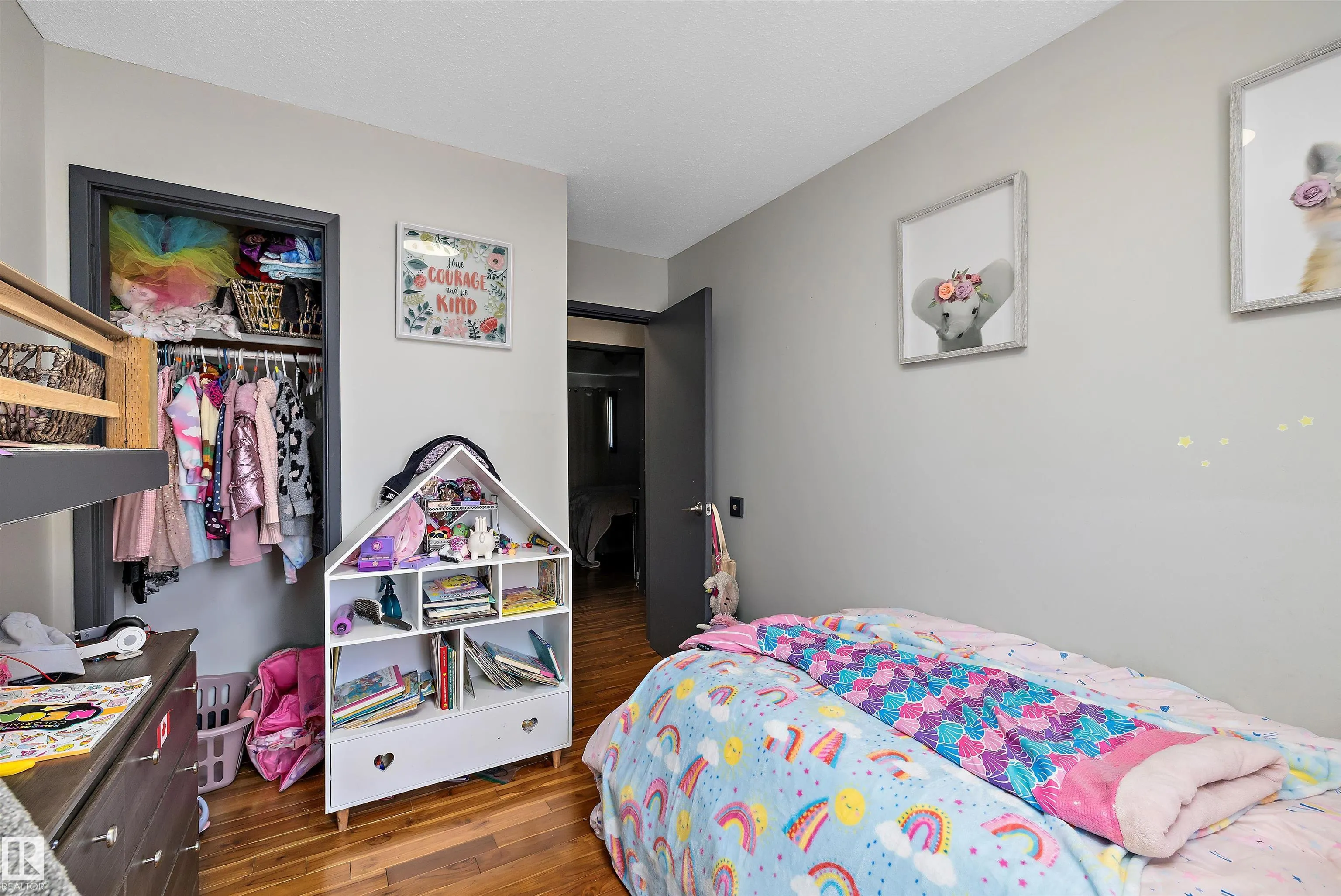 14 FALLHAVEN Place
