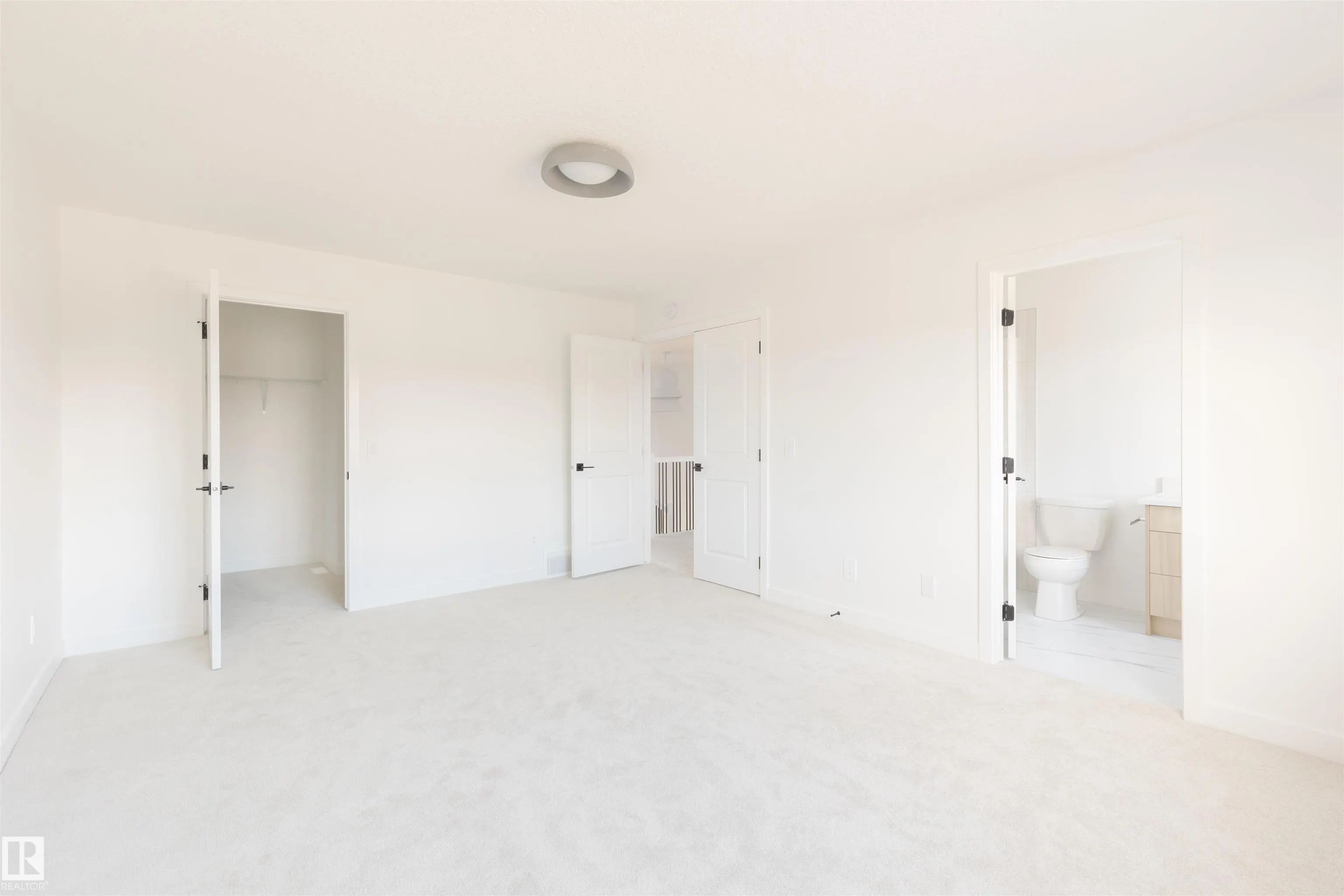 25 Chartres Close