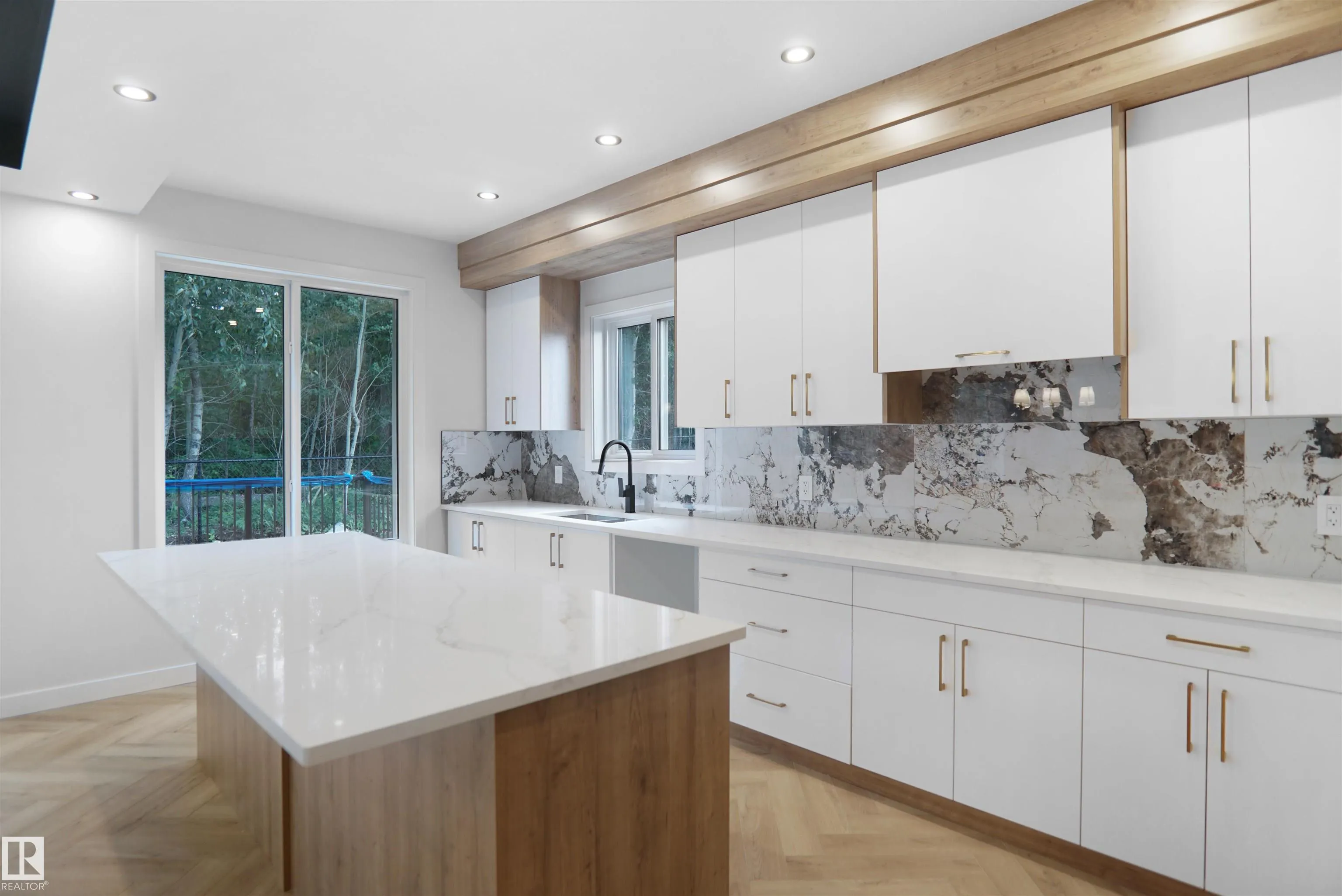 53 MEADOWGROVE LANE
