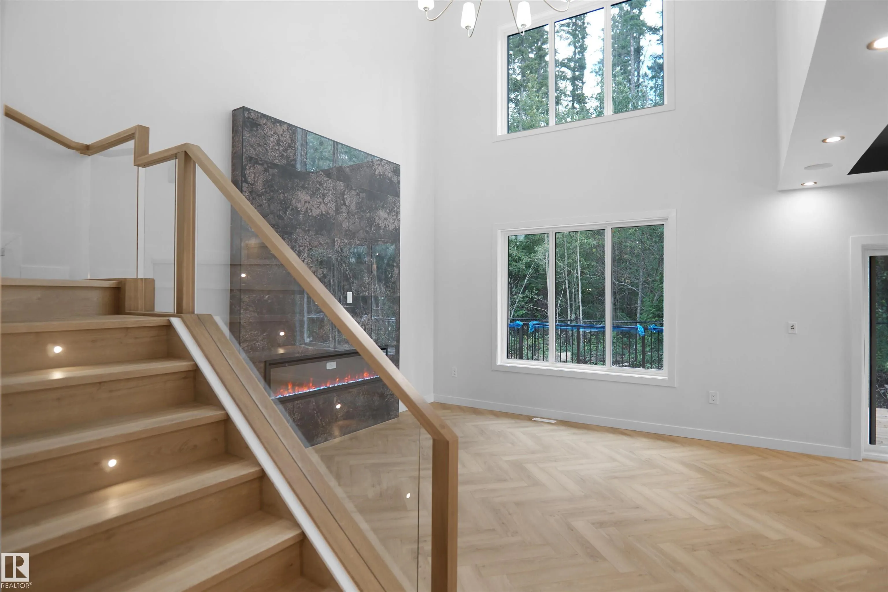 53 MEADOWGROVE LANE