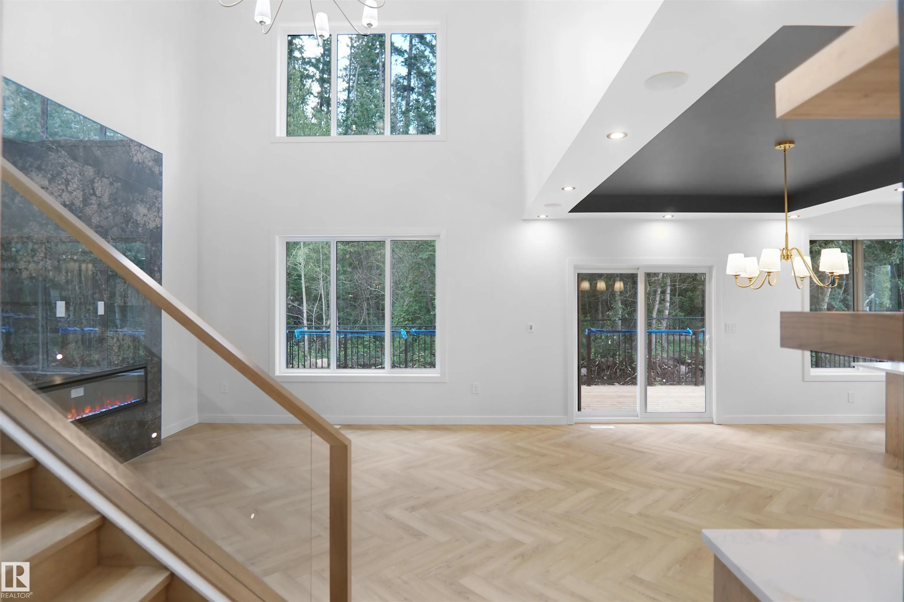 53 MEADOWGROVE LANE