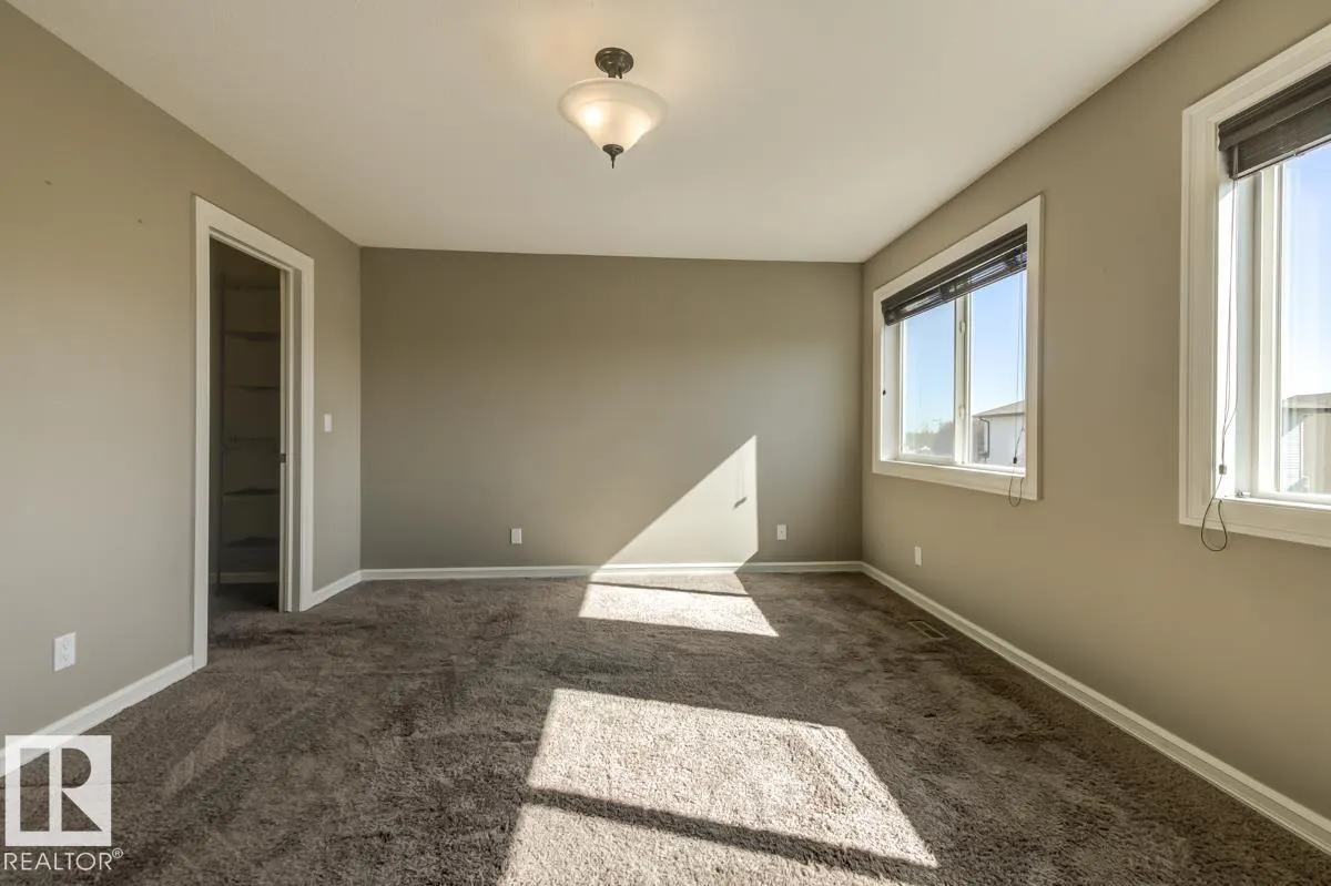 1794 HAMMOND Crescent