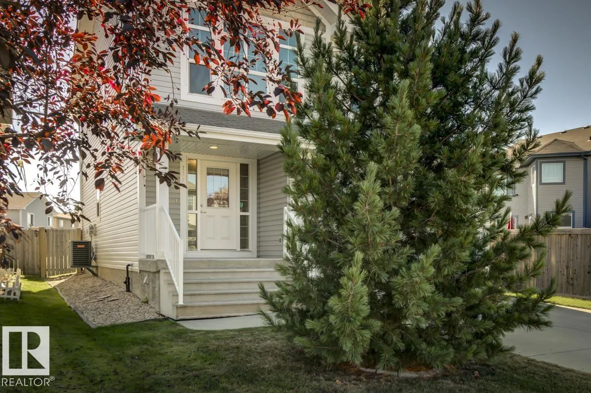 1794 HAMMOND Crescent