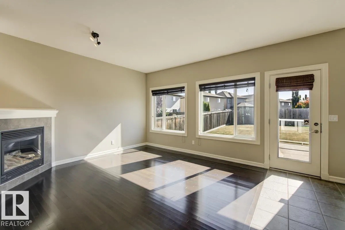 1794 HAMMOND Crescent