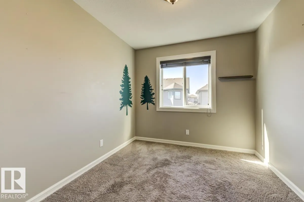 1794 HAMMOND Crescent
