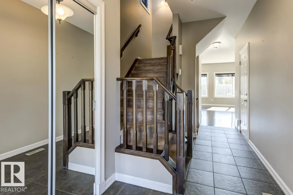 1794 HAMMOND Crescent