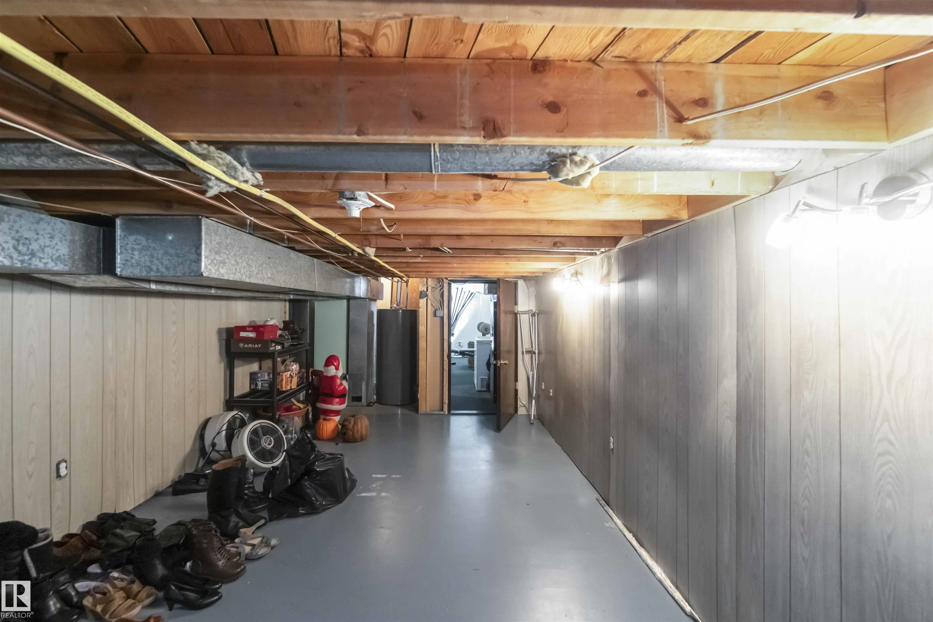 1412 KNOTTWOOD Road