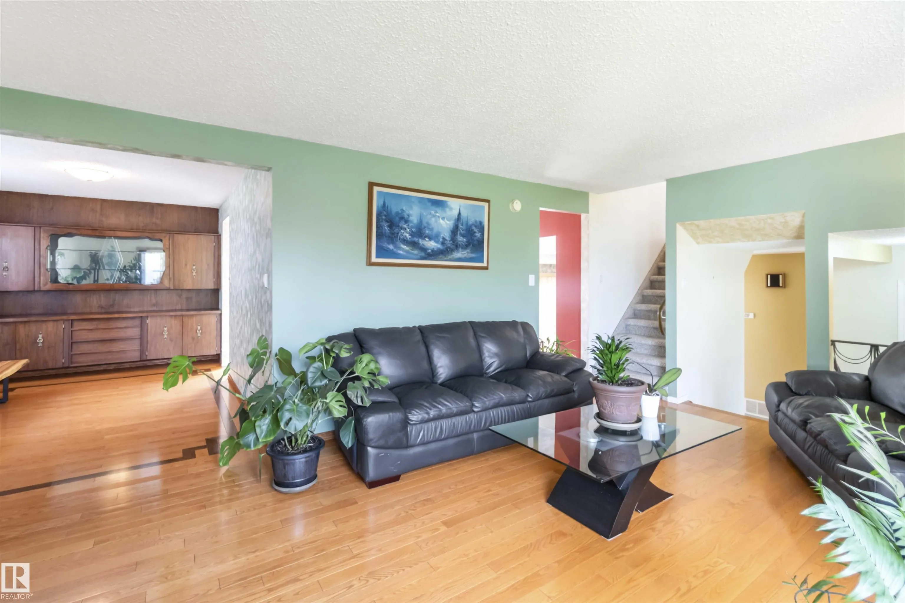 1412 KNOTTWOOD Road
