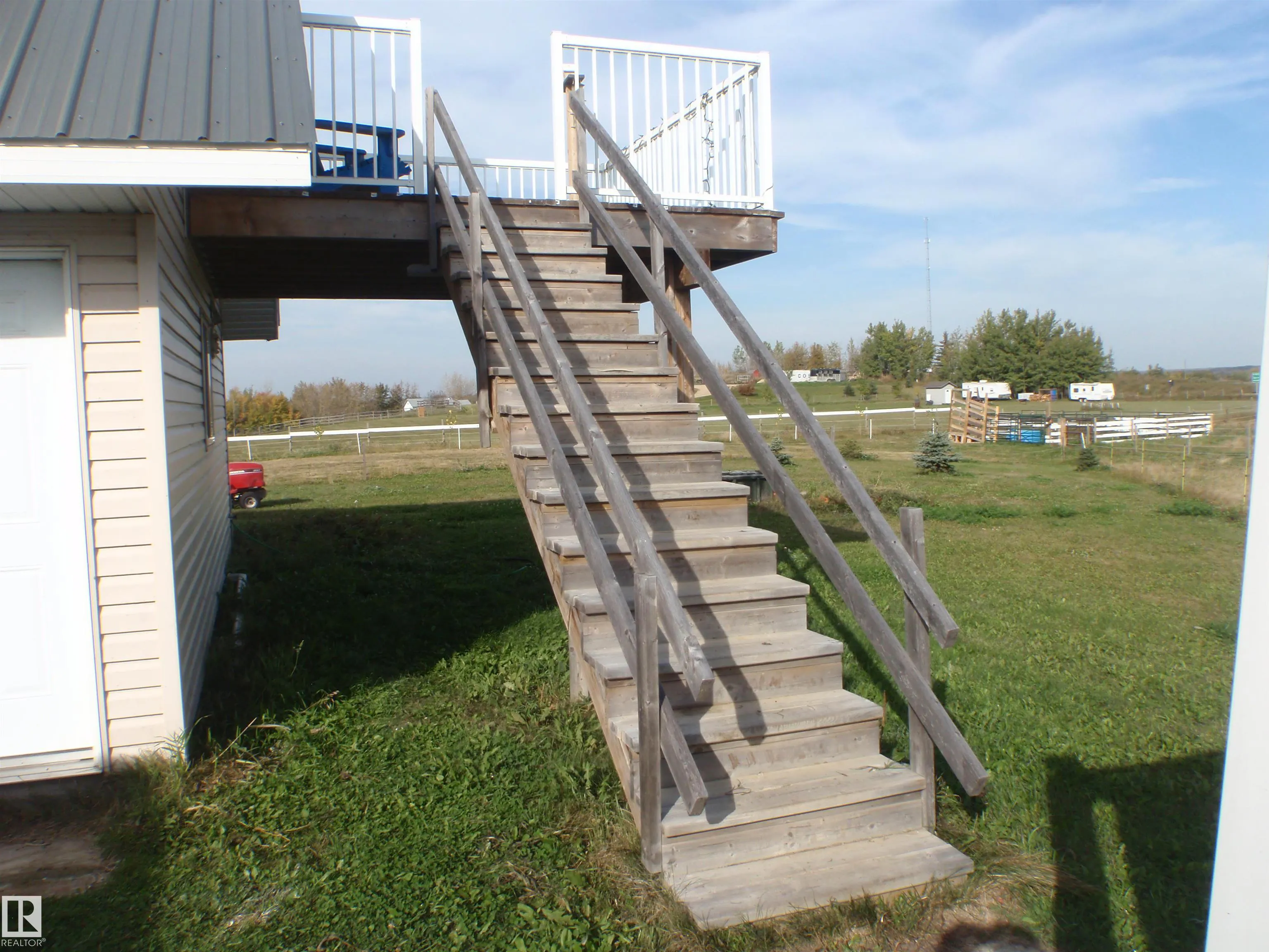 230 59518 Rge Rd 55