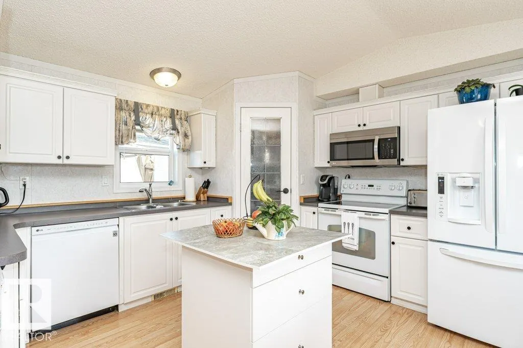 241 Oak Wood Drive