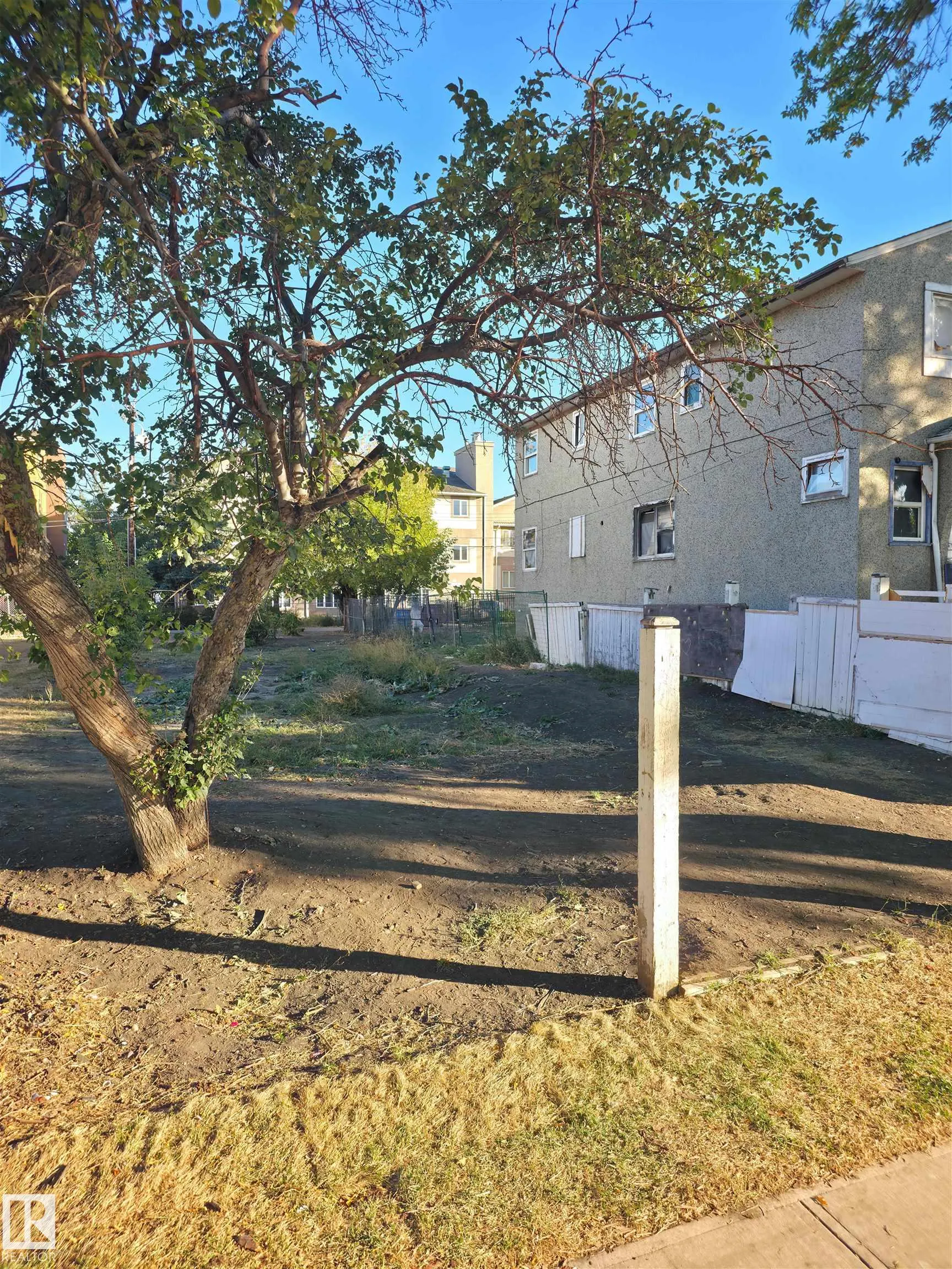 9626 105A Avenue