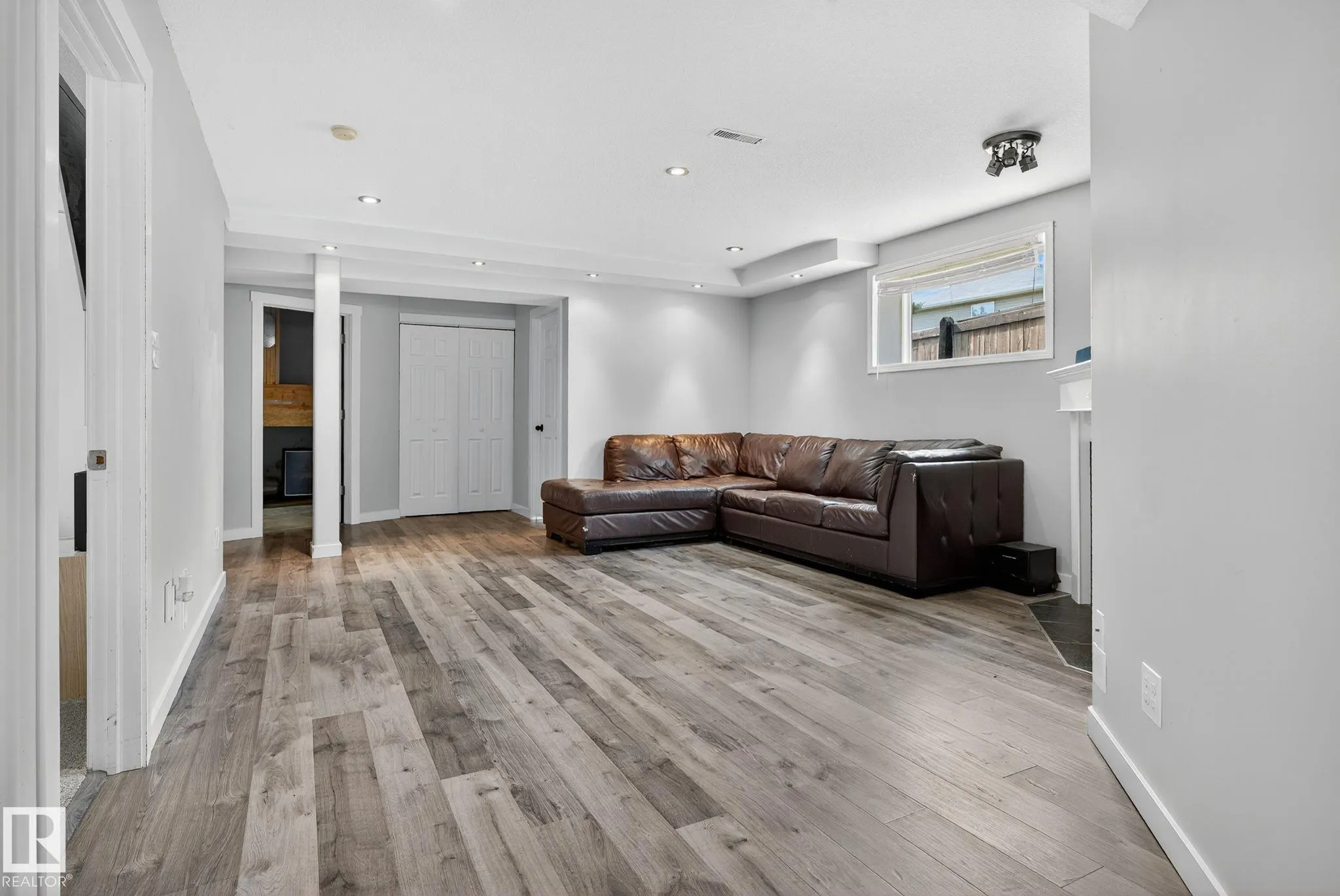 13 ORCHID Crescent