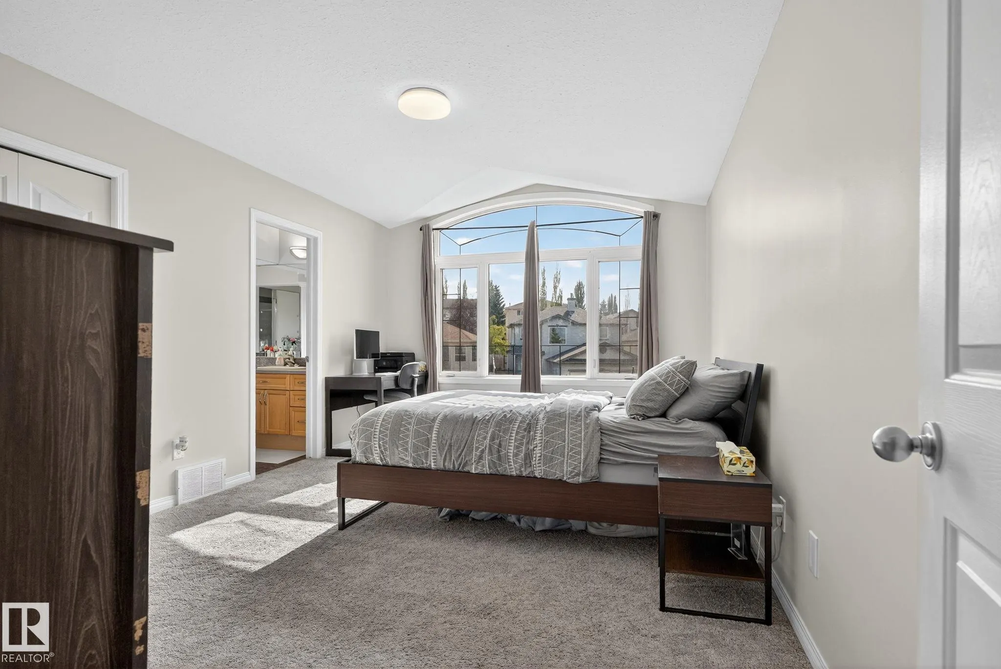 13 ORCHID Crescent
