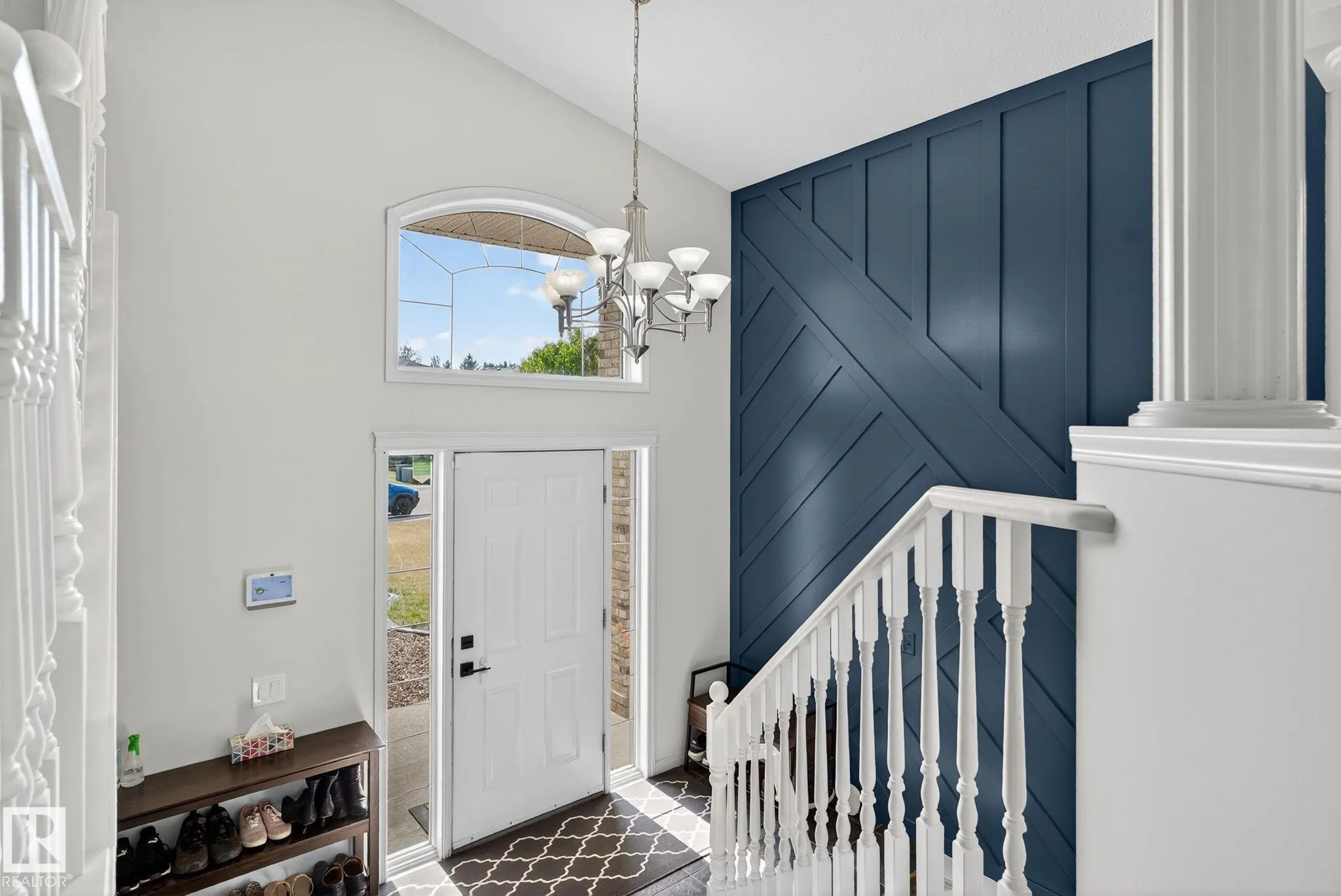 13 ORCHID Crescent