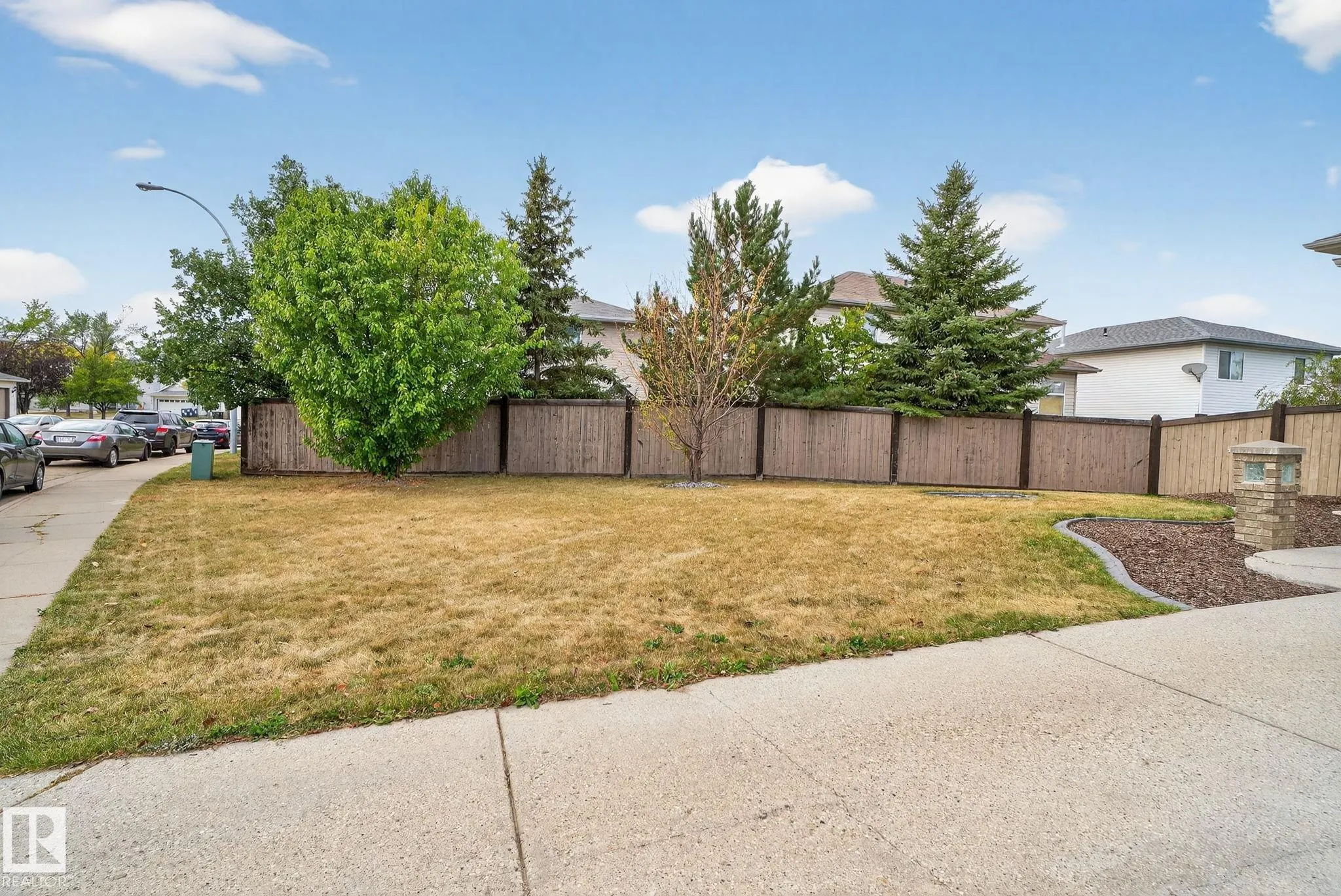 13 ORCHID Crescent