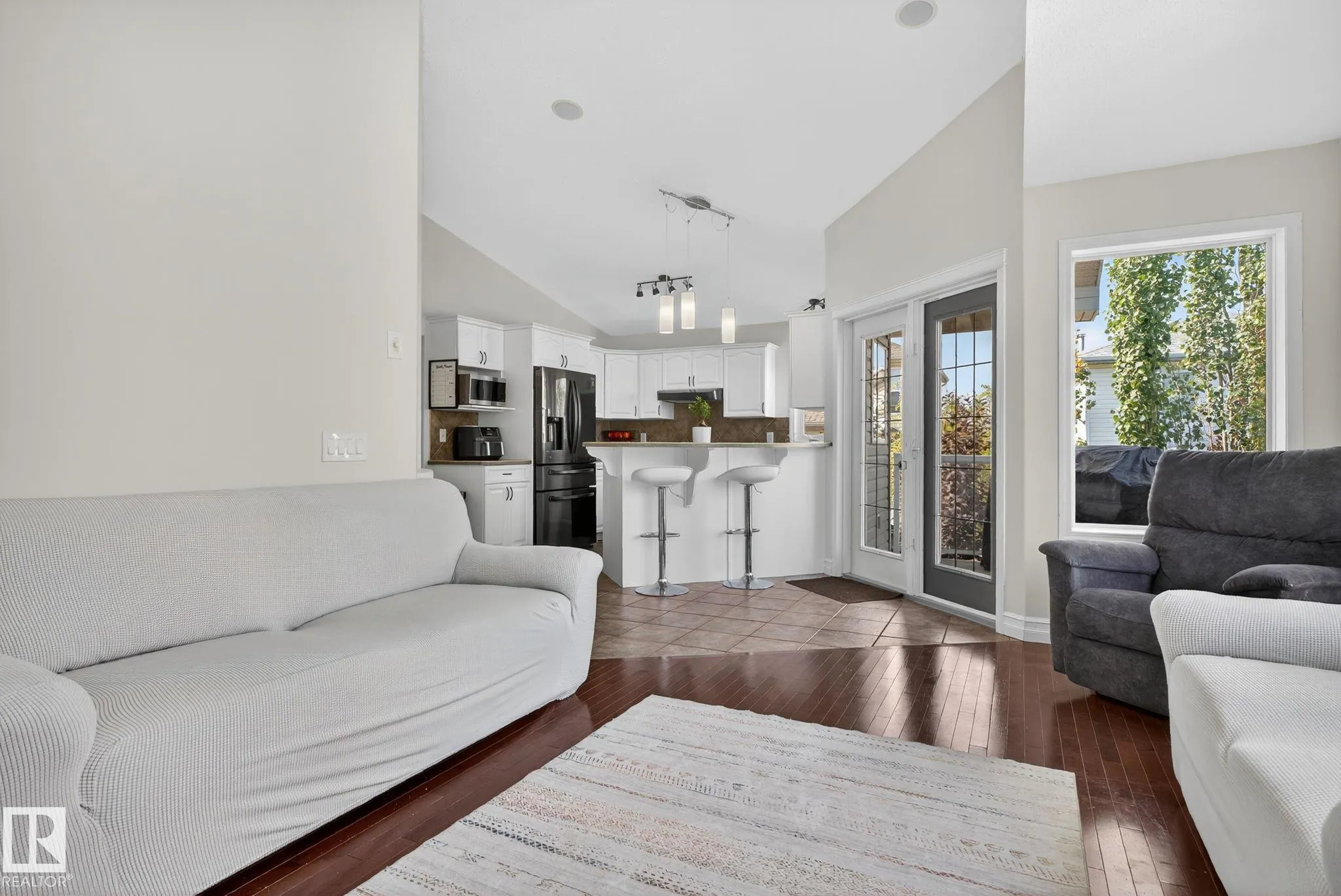 13 ORCHID Crescent