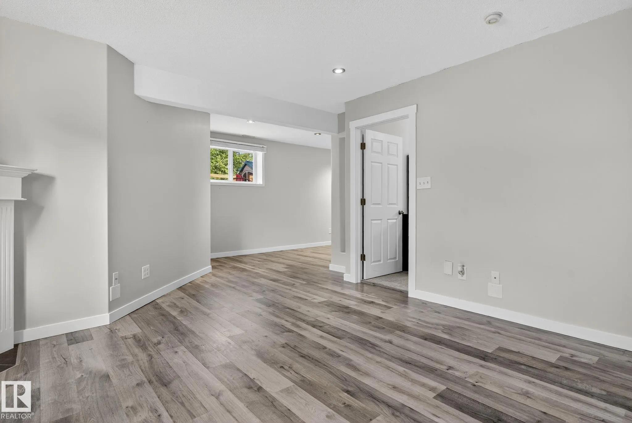 13 ORCHID Crescent