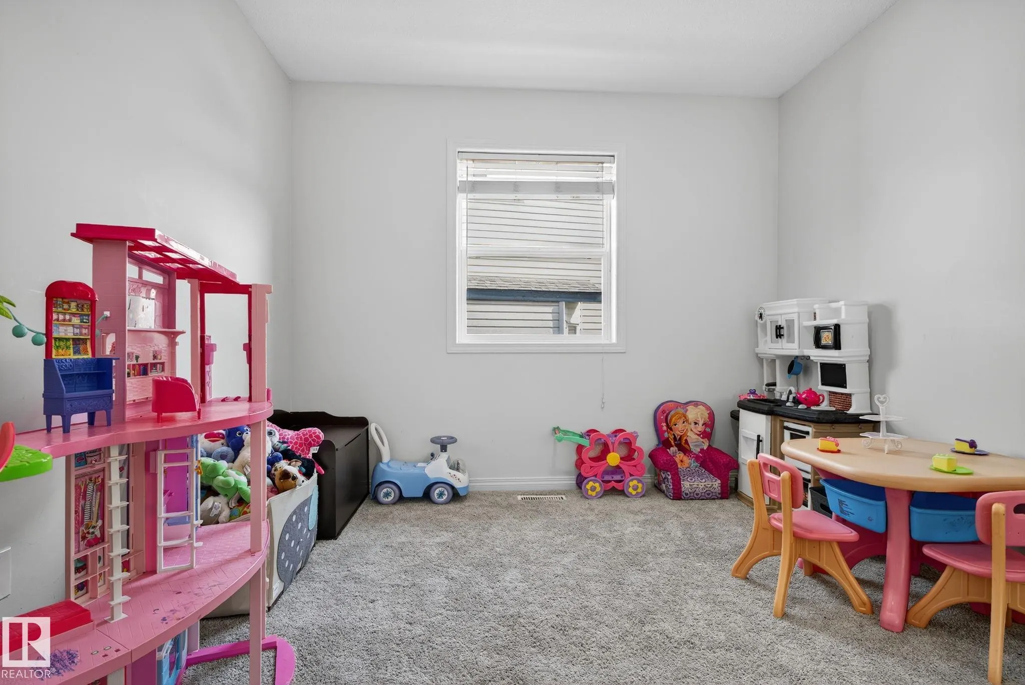 13 ORCHID Crescent