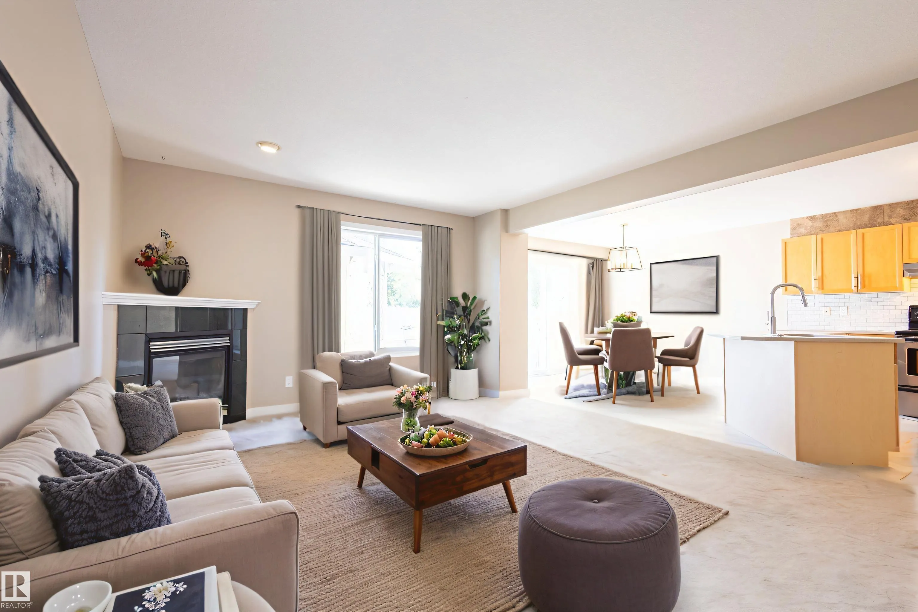 638 LEGER Way