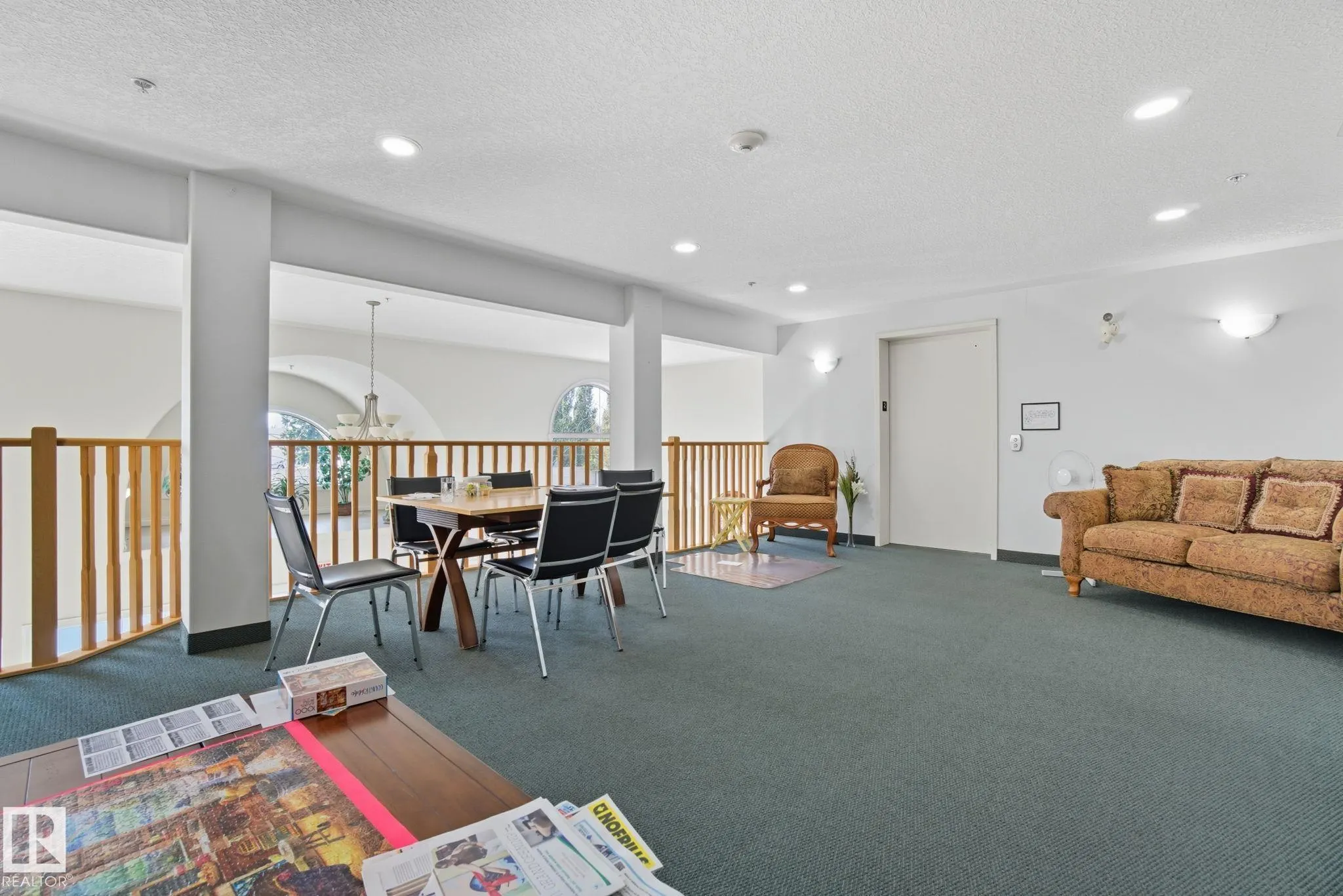 7801 GOLF COURSE Road