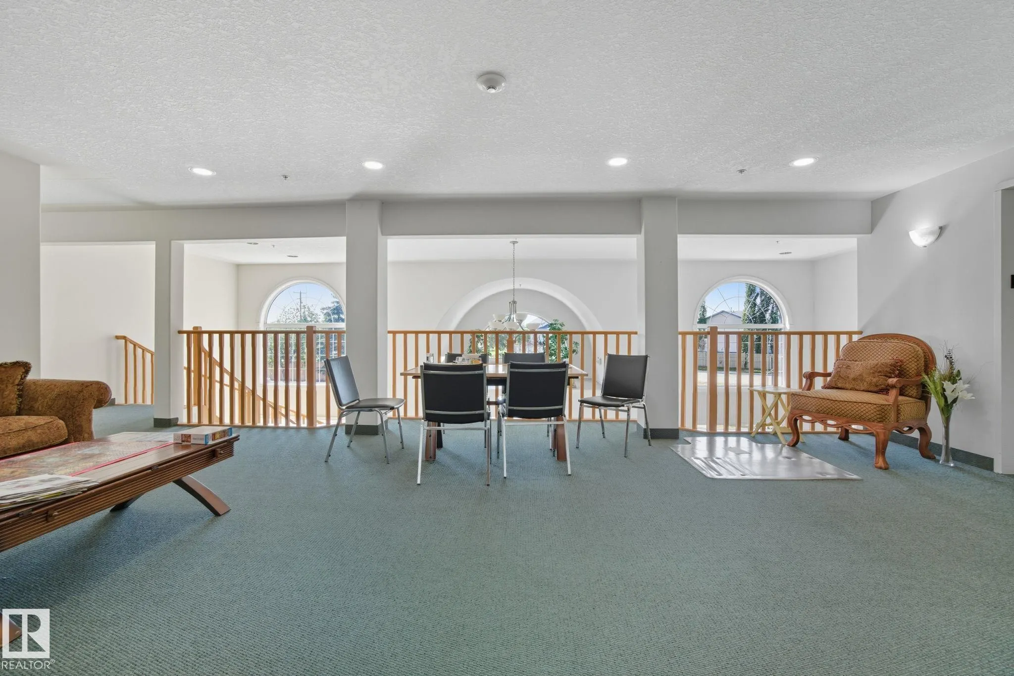 7801 GOLF COURSE Road