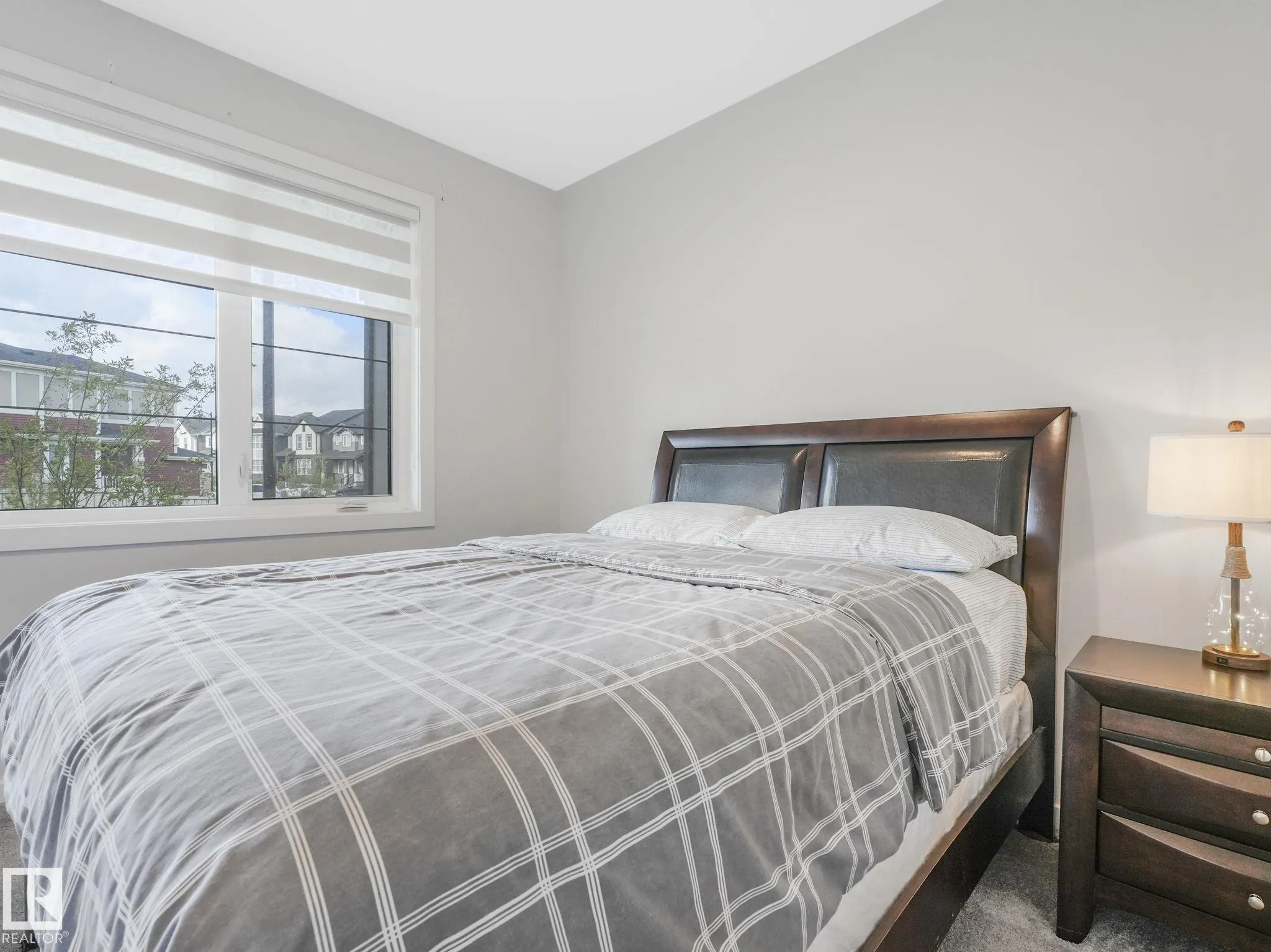 22671 81 Ave