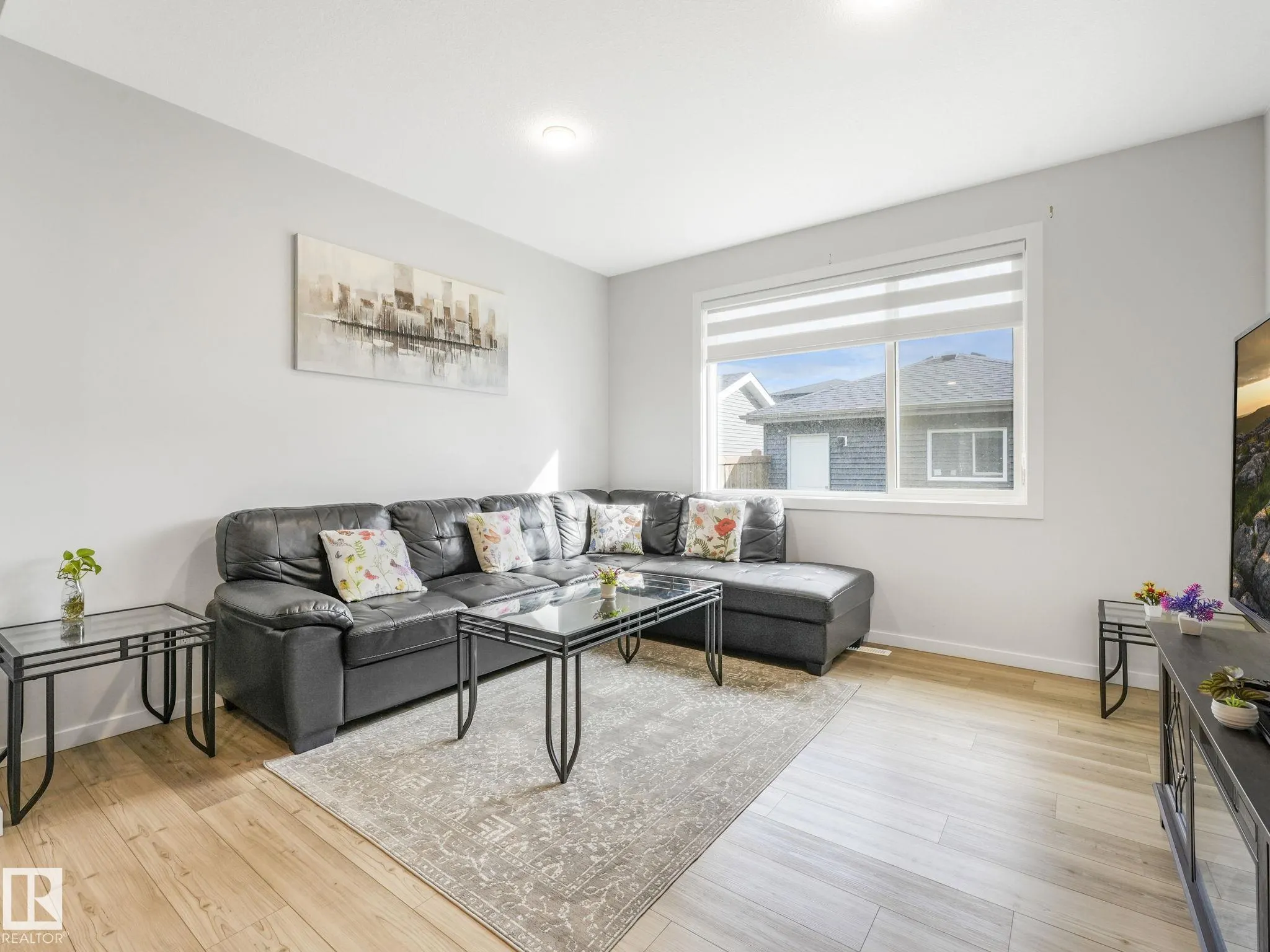 22671 81 Ave