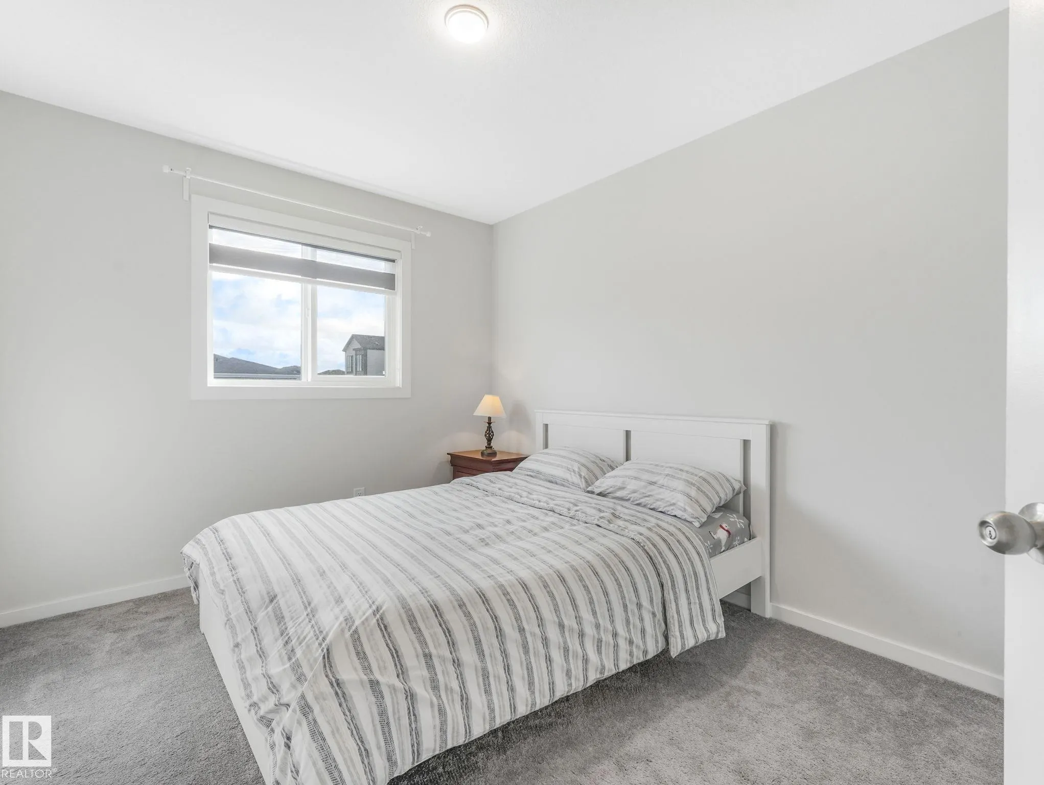 22671 81 Ave