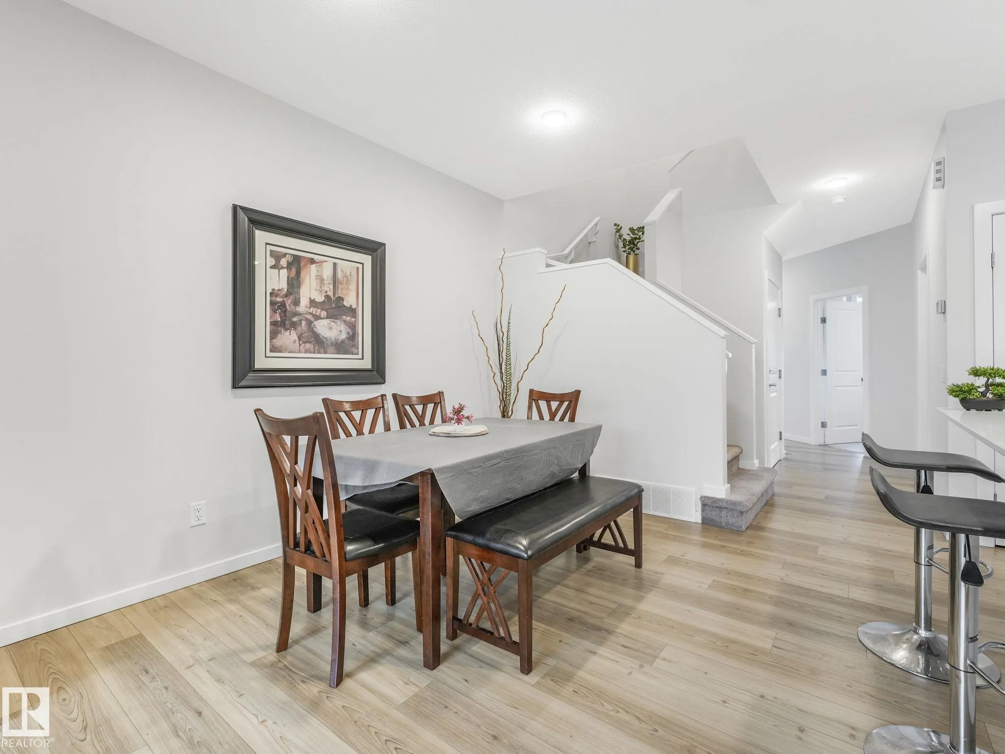 22671 81 Ave