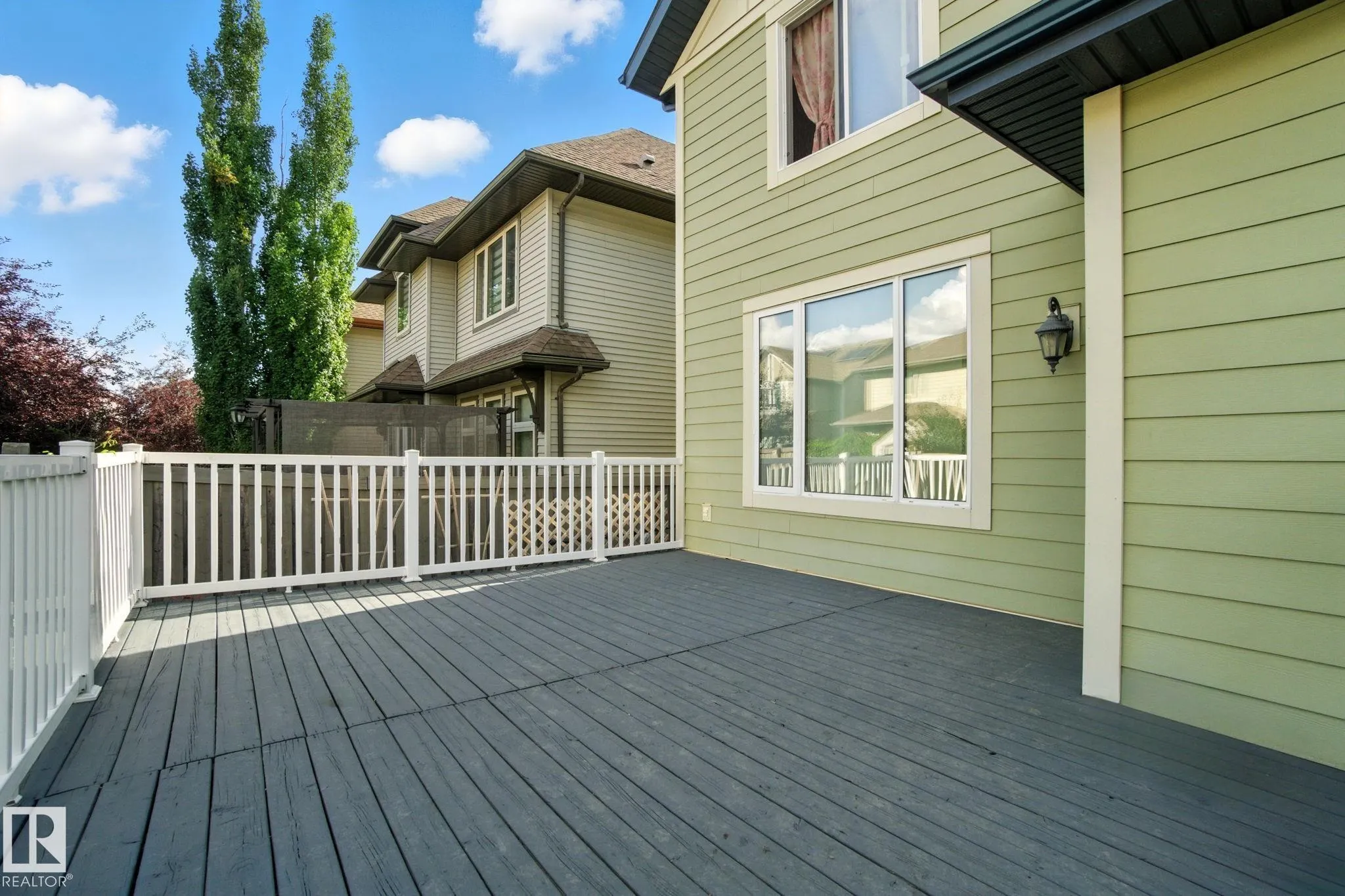478 AINSLIE Crescent