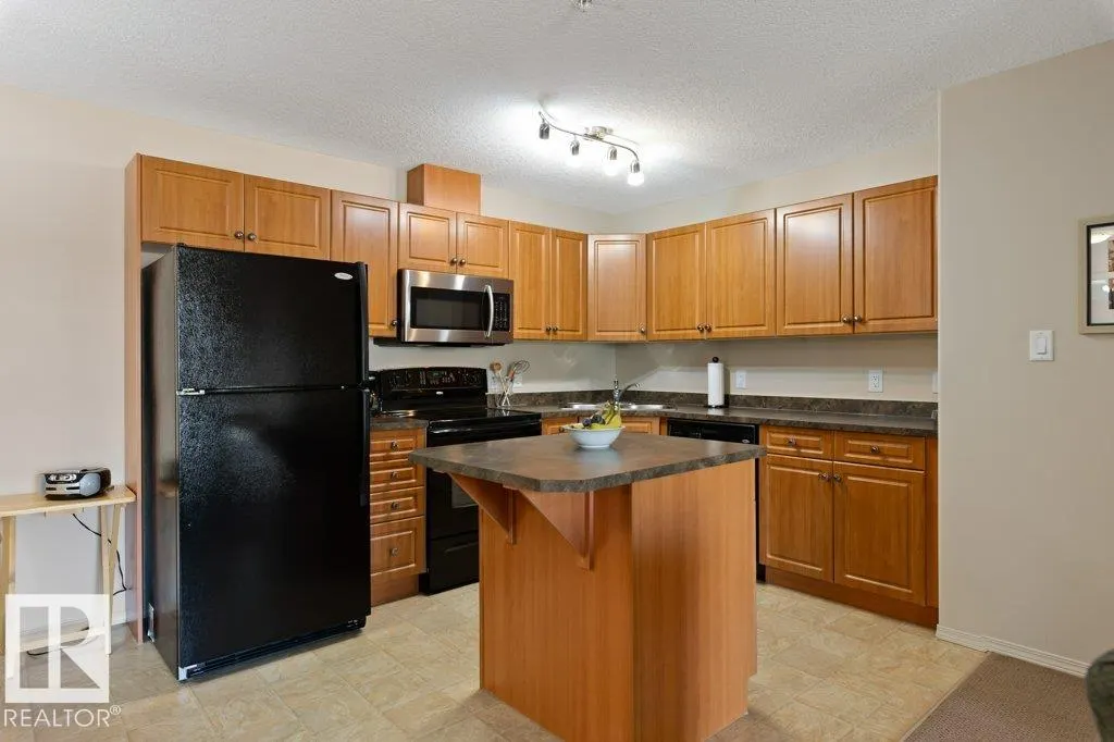 78B MCKENNEY Avenue
