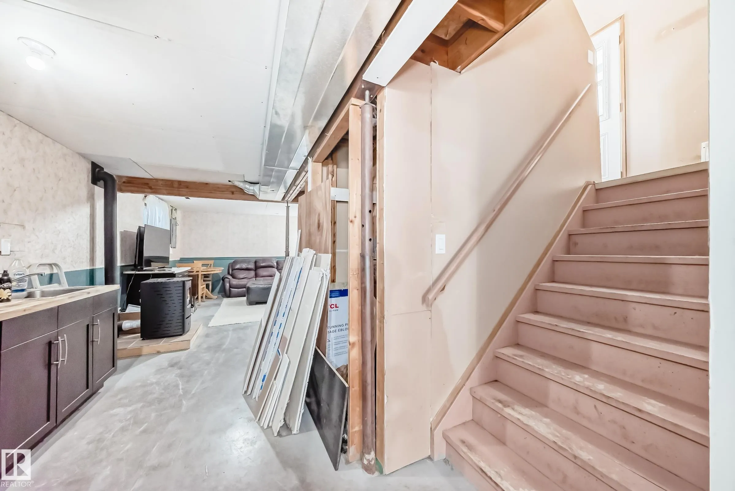 183 Diamond Drive