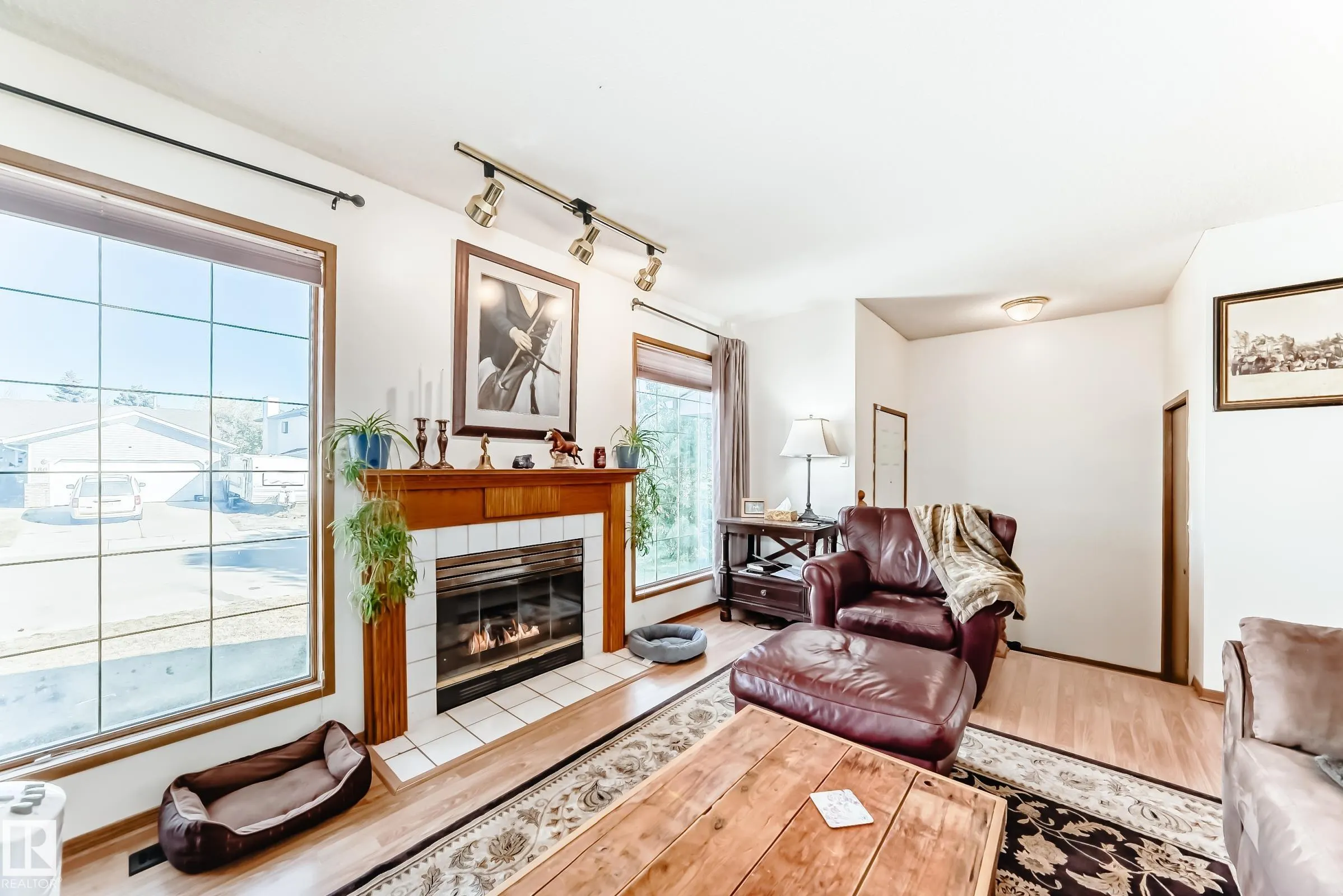 183 Diamond Drive