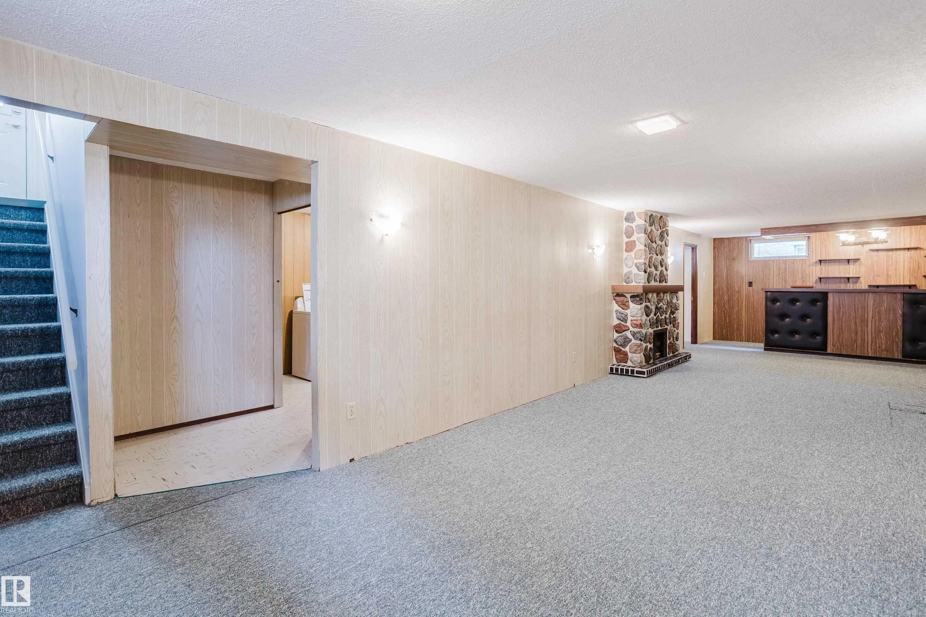 175 BROOKWOOD Drive