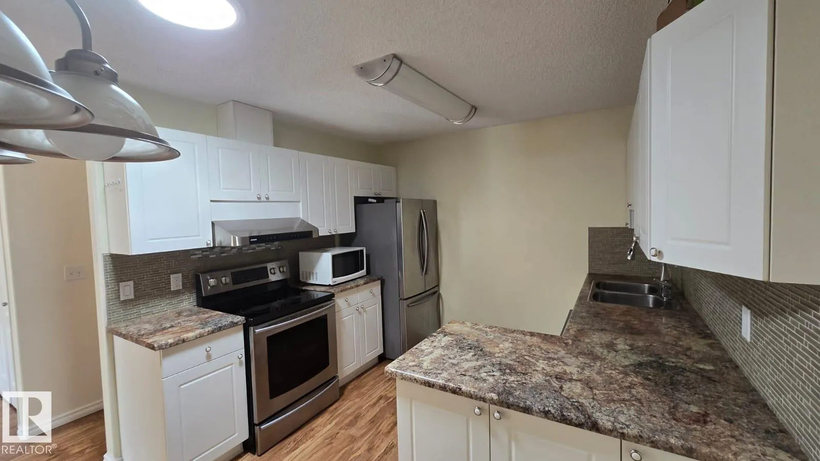 12603 152 Avenue